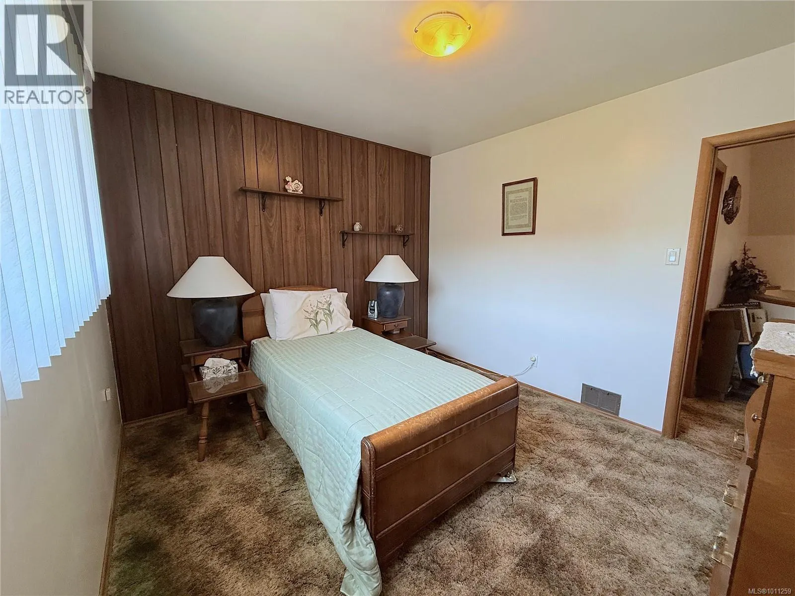 84 Ridgeview Pl