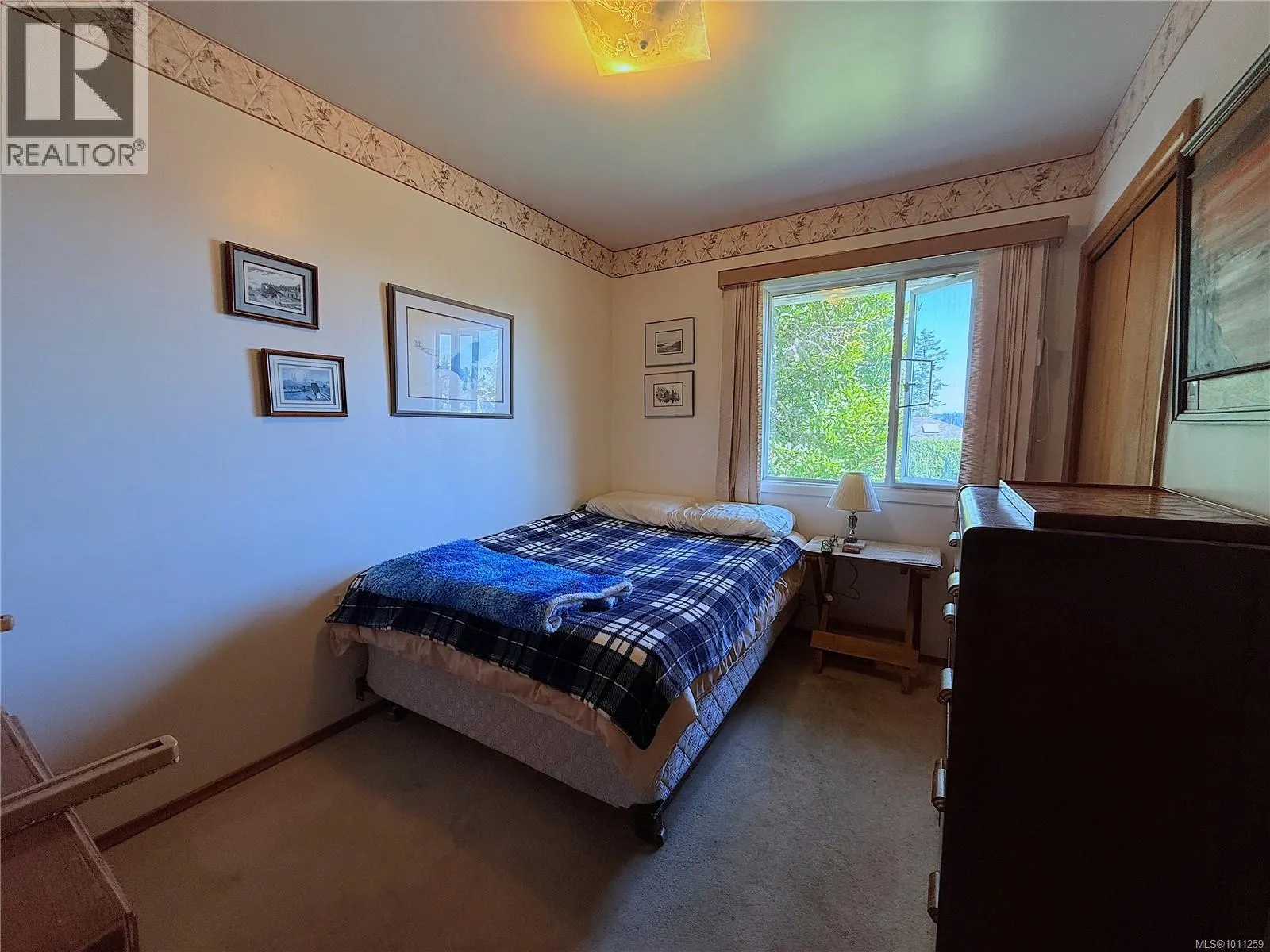 84 Ridgeview Pl
