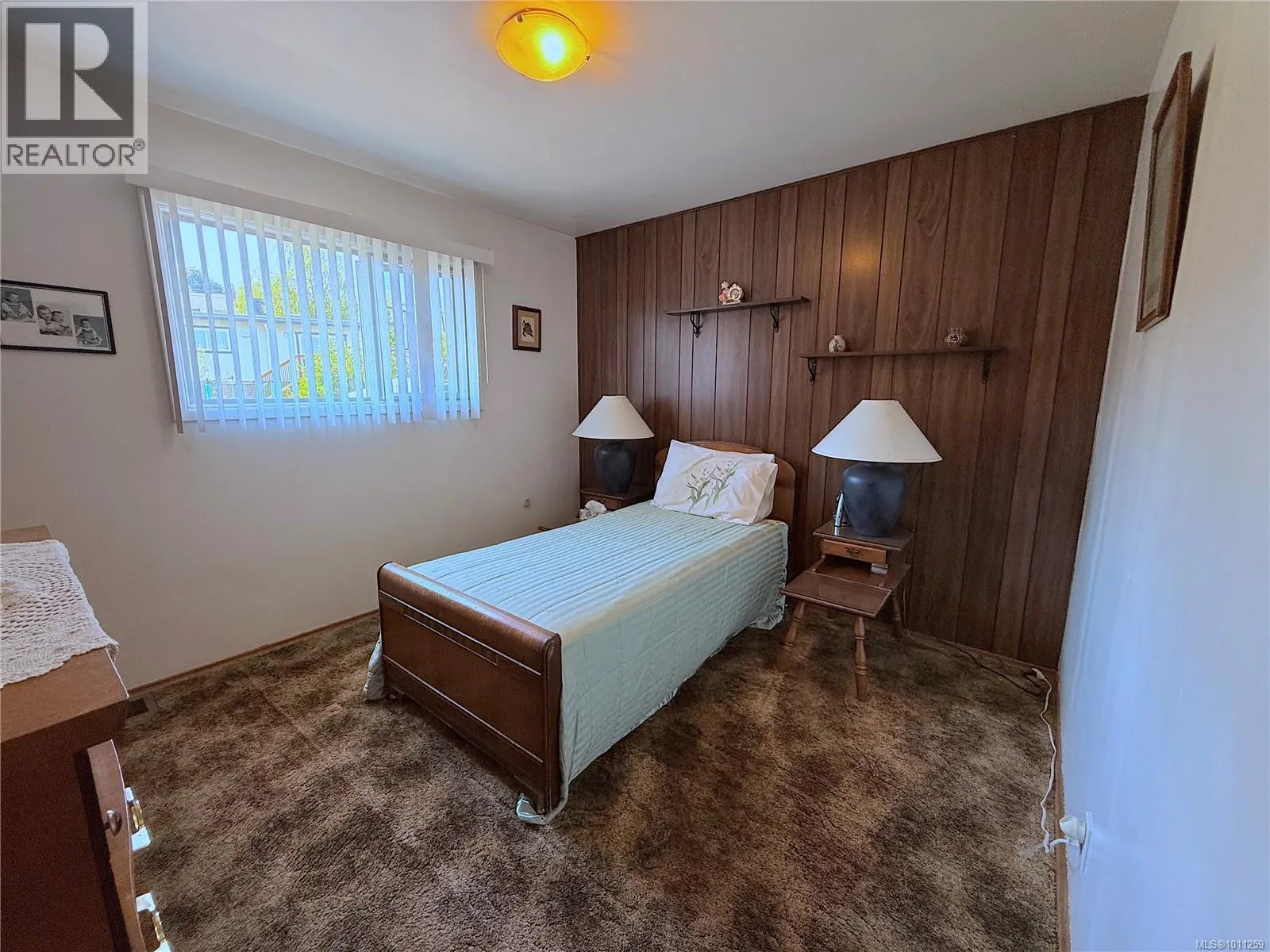 84 Ridgeview Pl