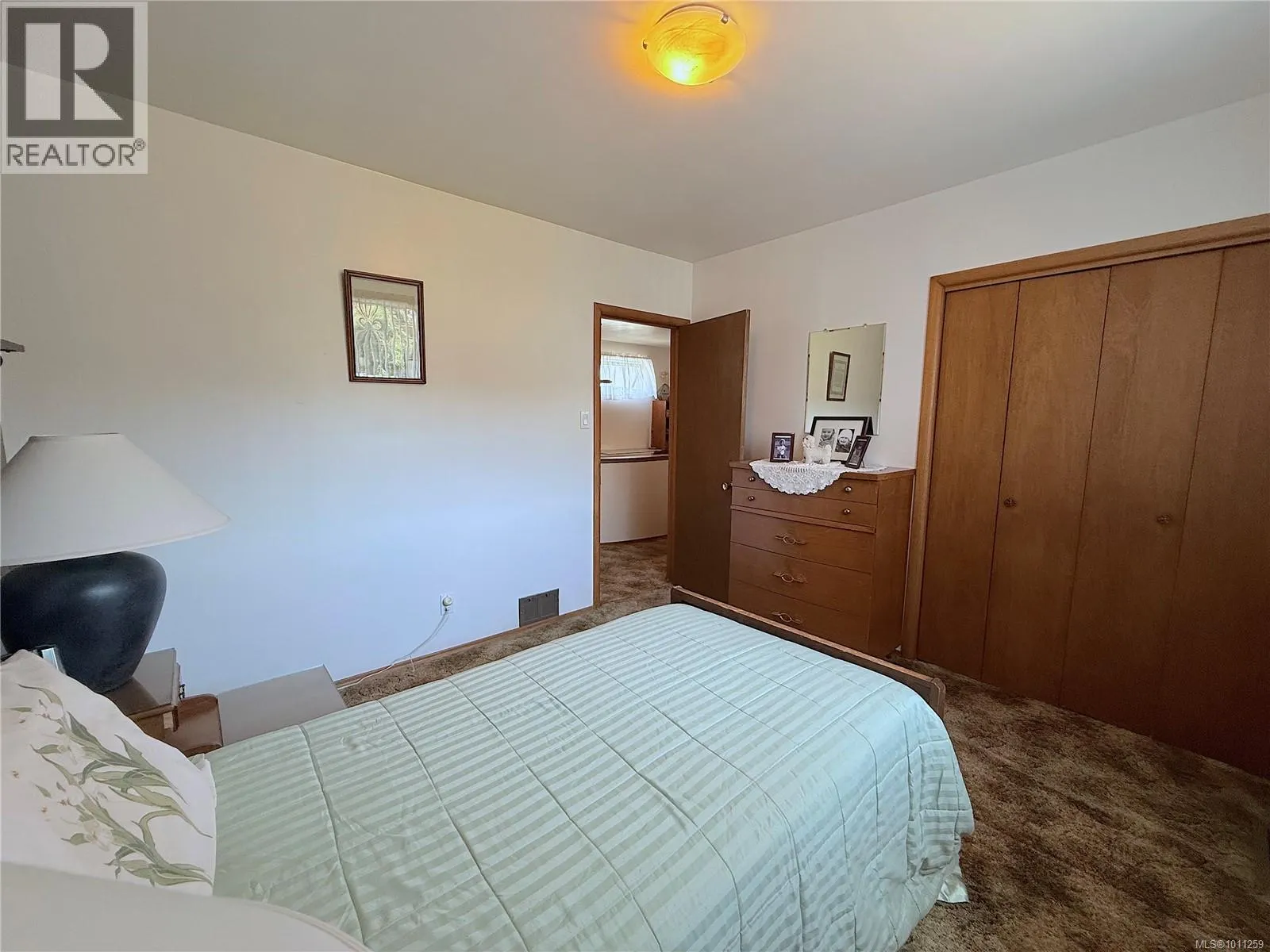 84 Ridgeview Pl