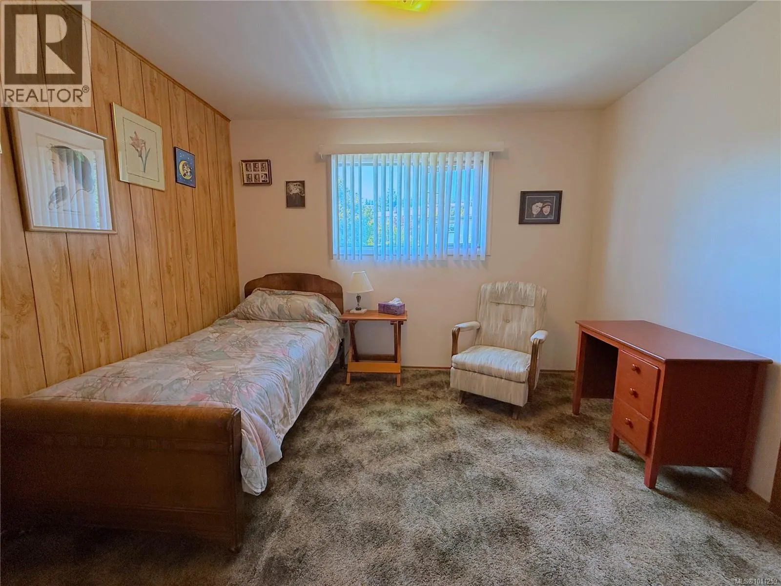 84 Ridgeview Pl