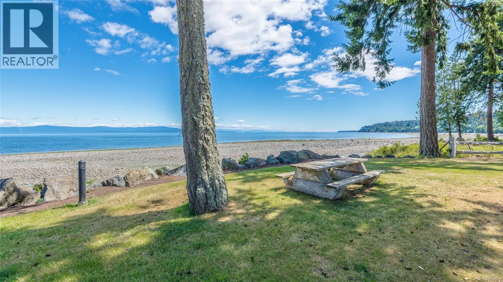 43 5251 Island Hwy