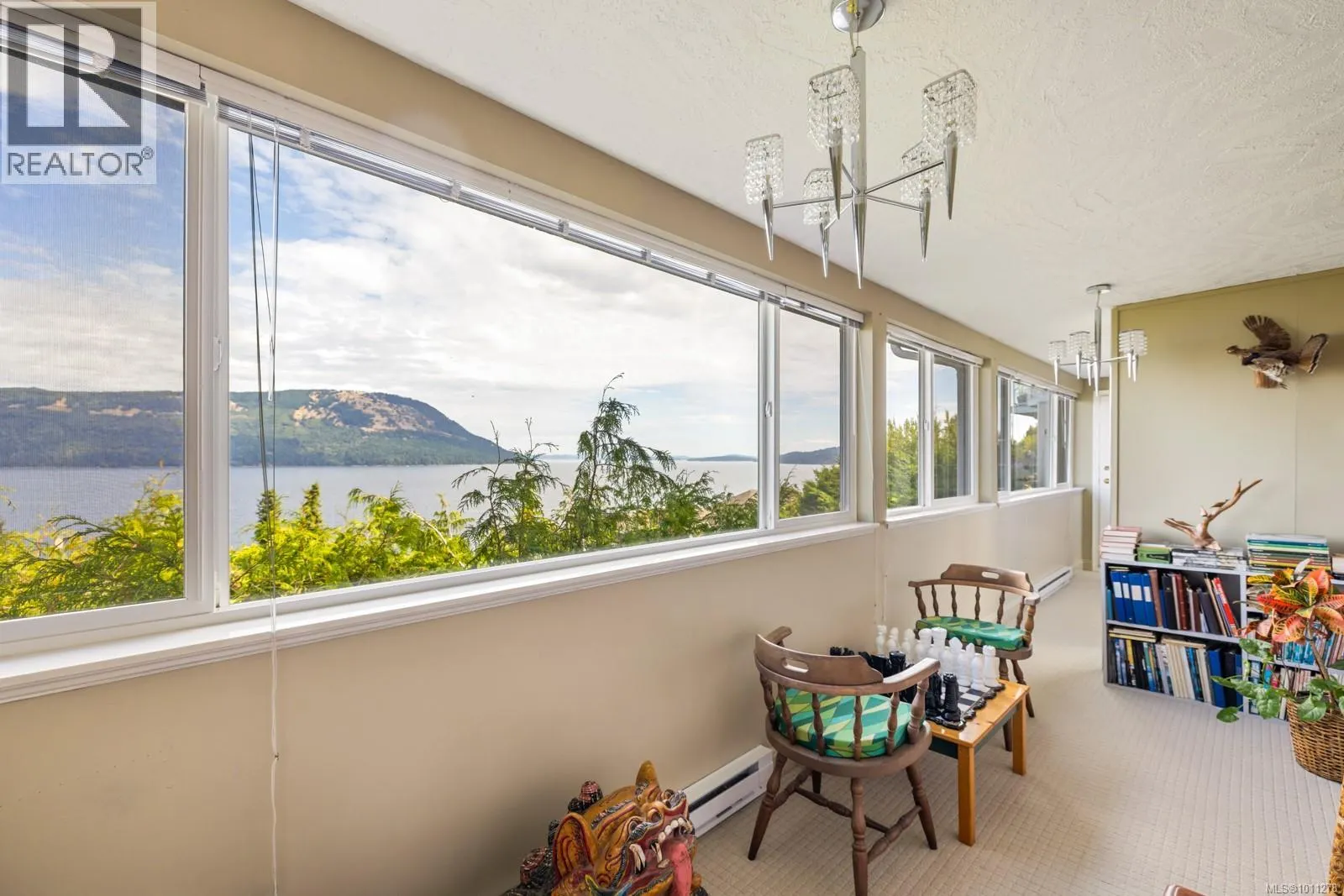 505 Marine View