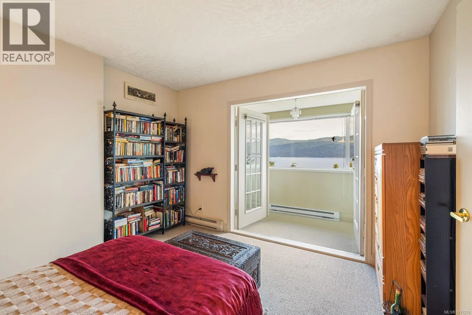 505 Marine View