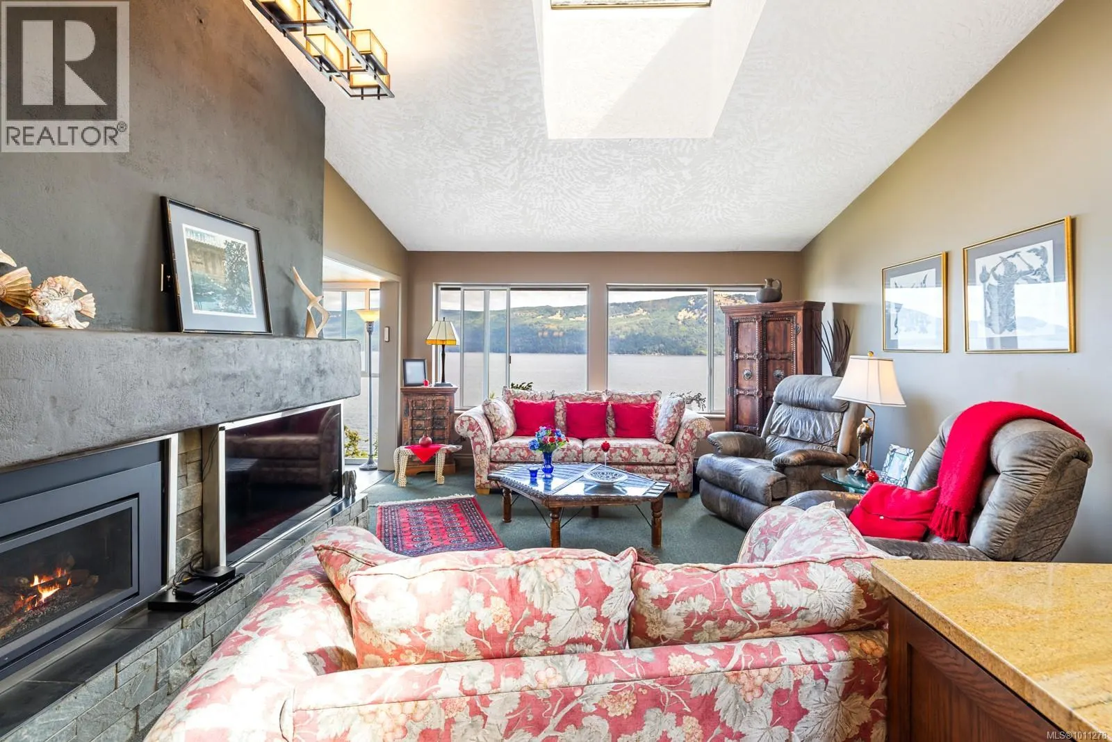 505 Marine View