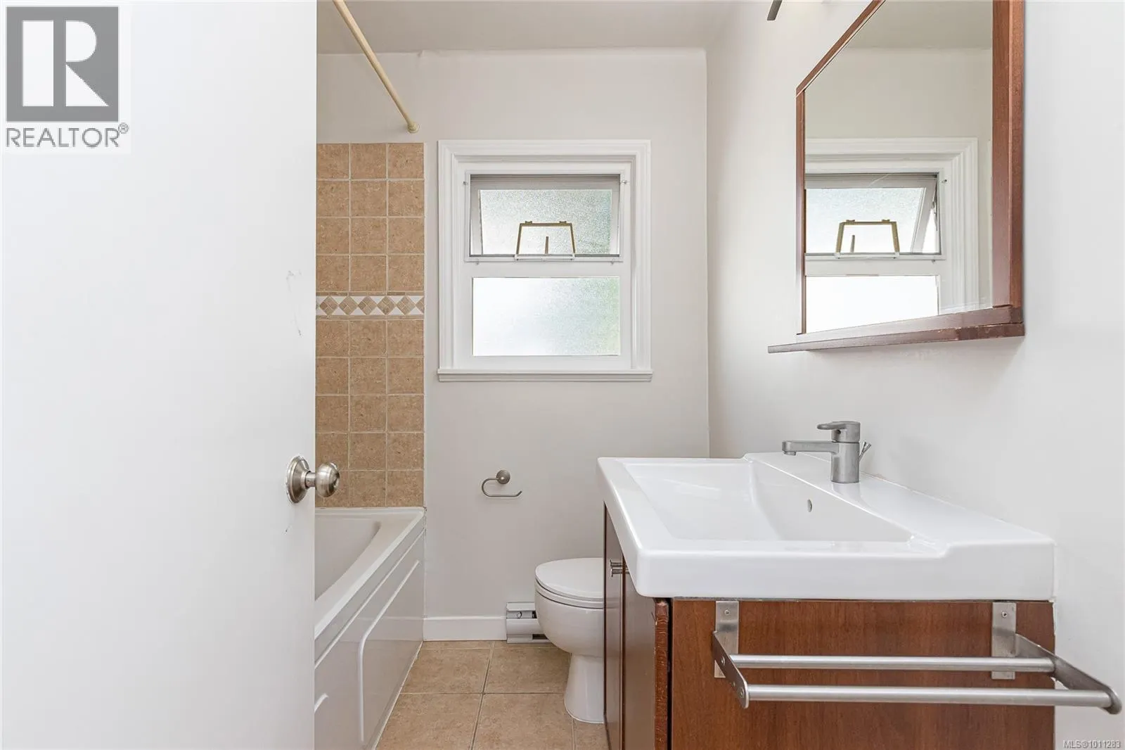 3160 Mars St