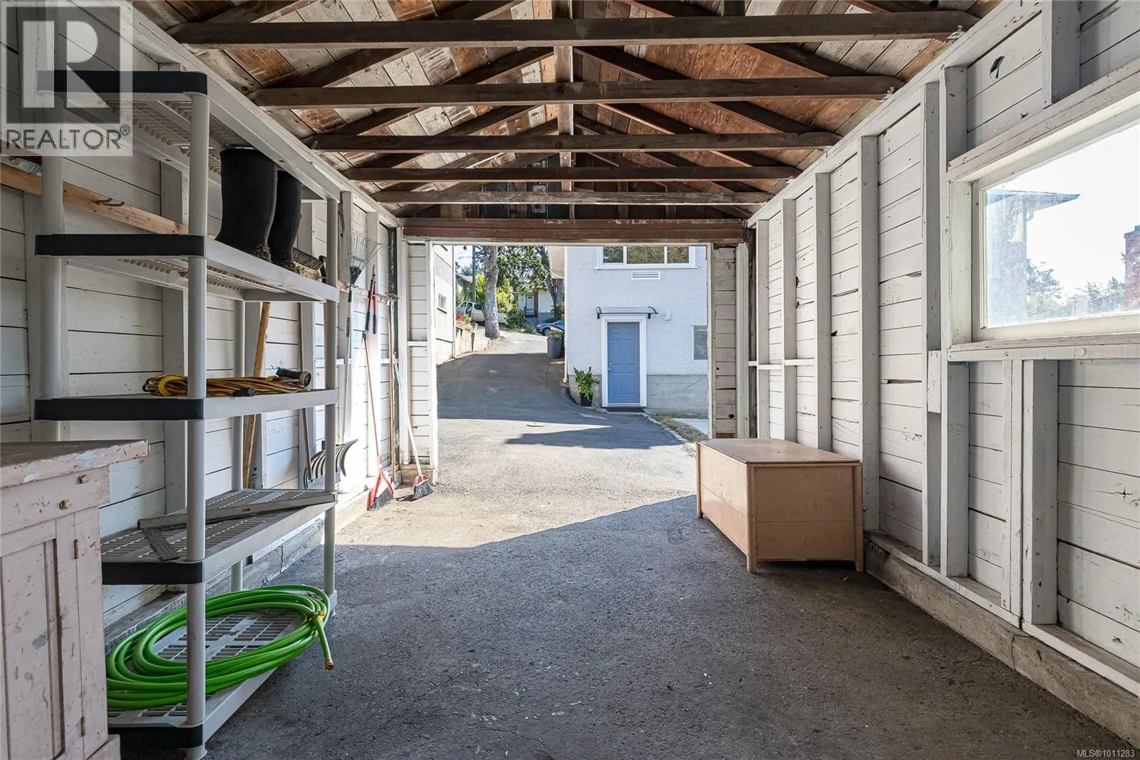 3160 Mars St