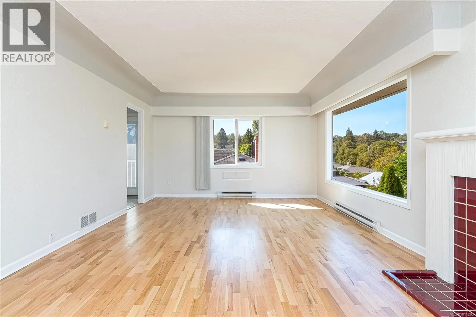 3160 Mars St