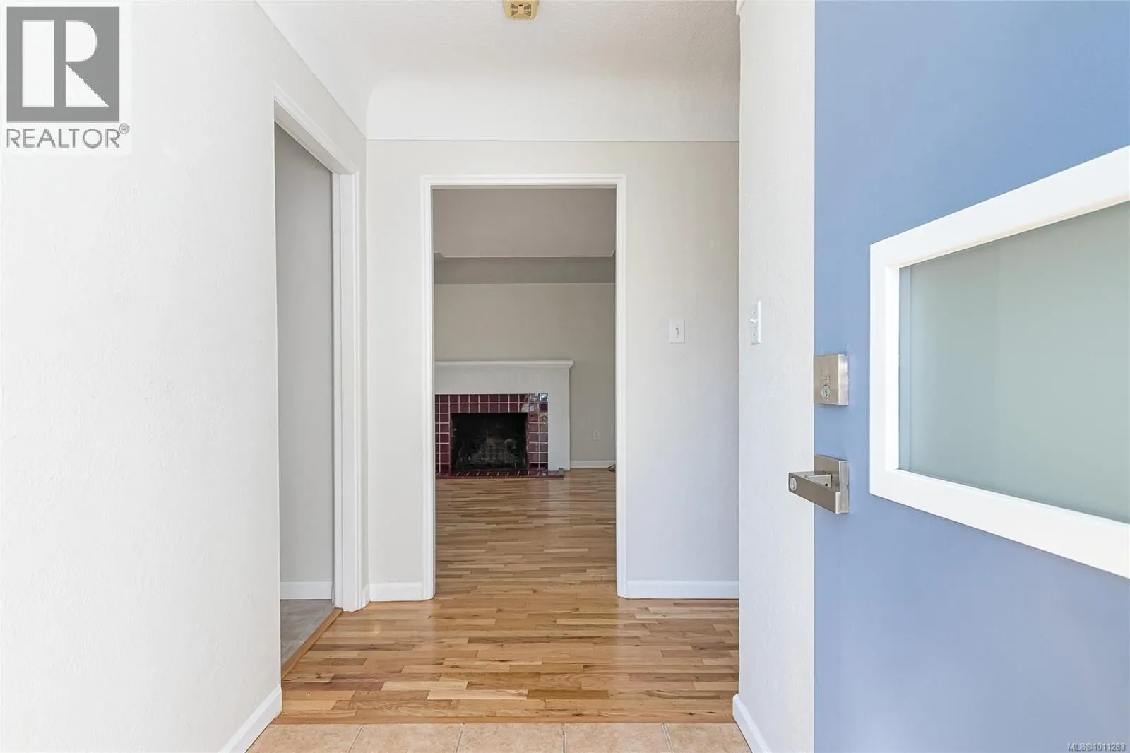 3160 Mars St