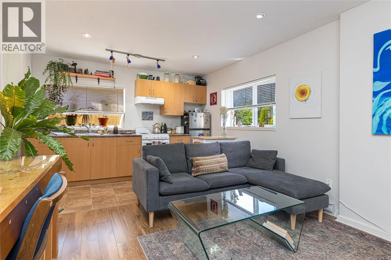 3160 Mars St