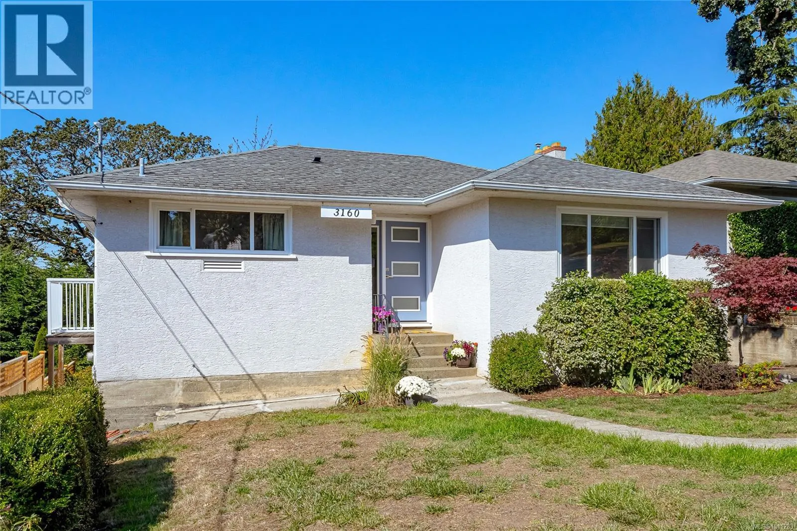 3160 Mars St
