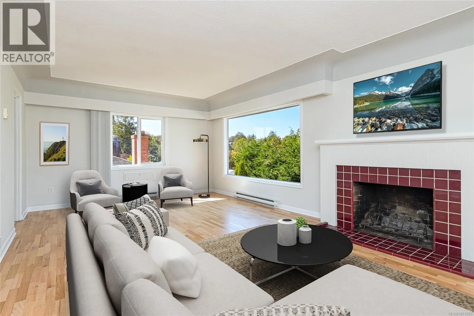 3160 Mars St