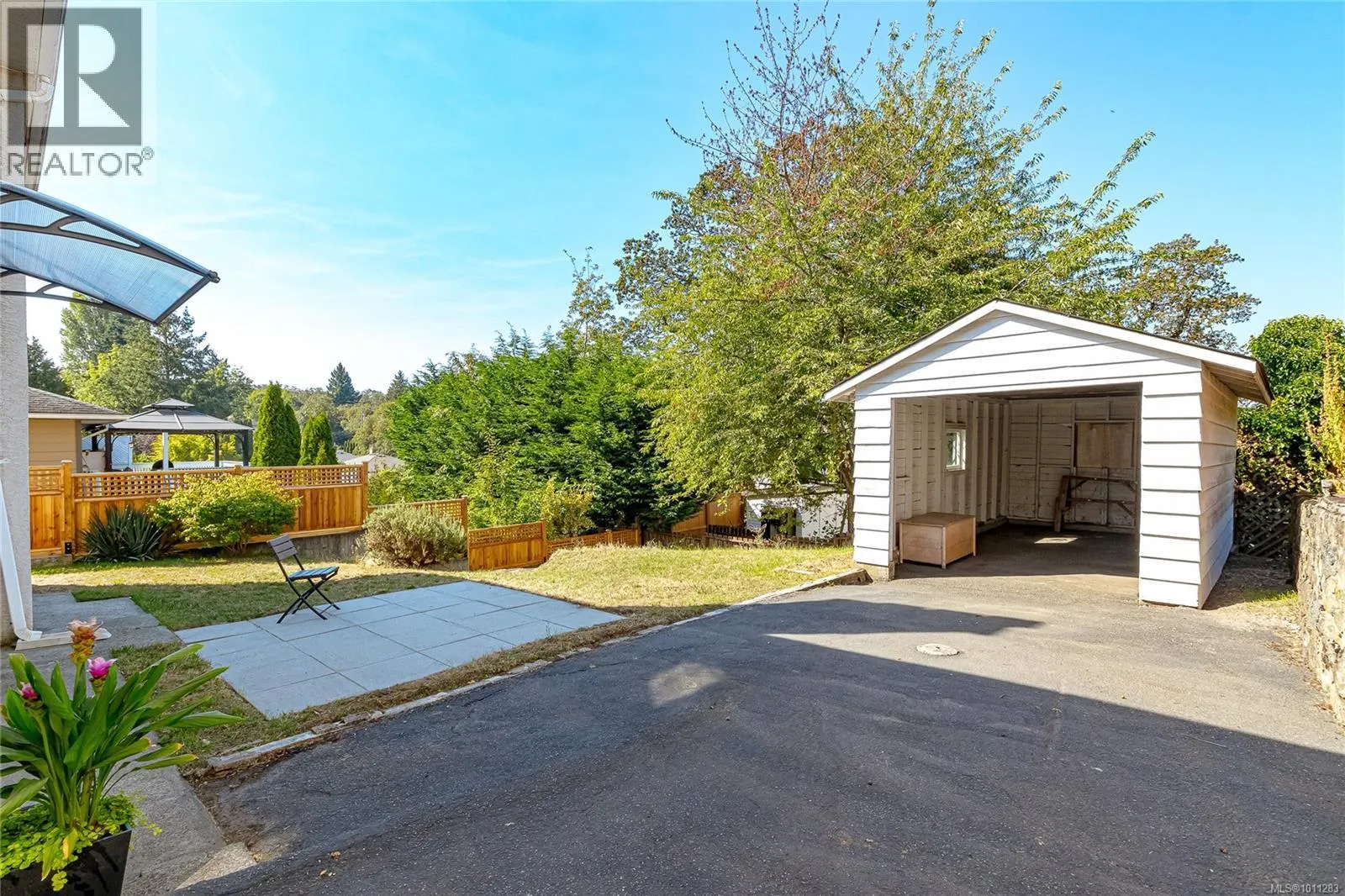 3160 Mars St