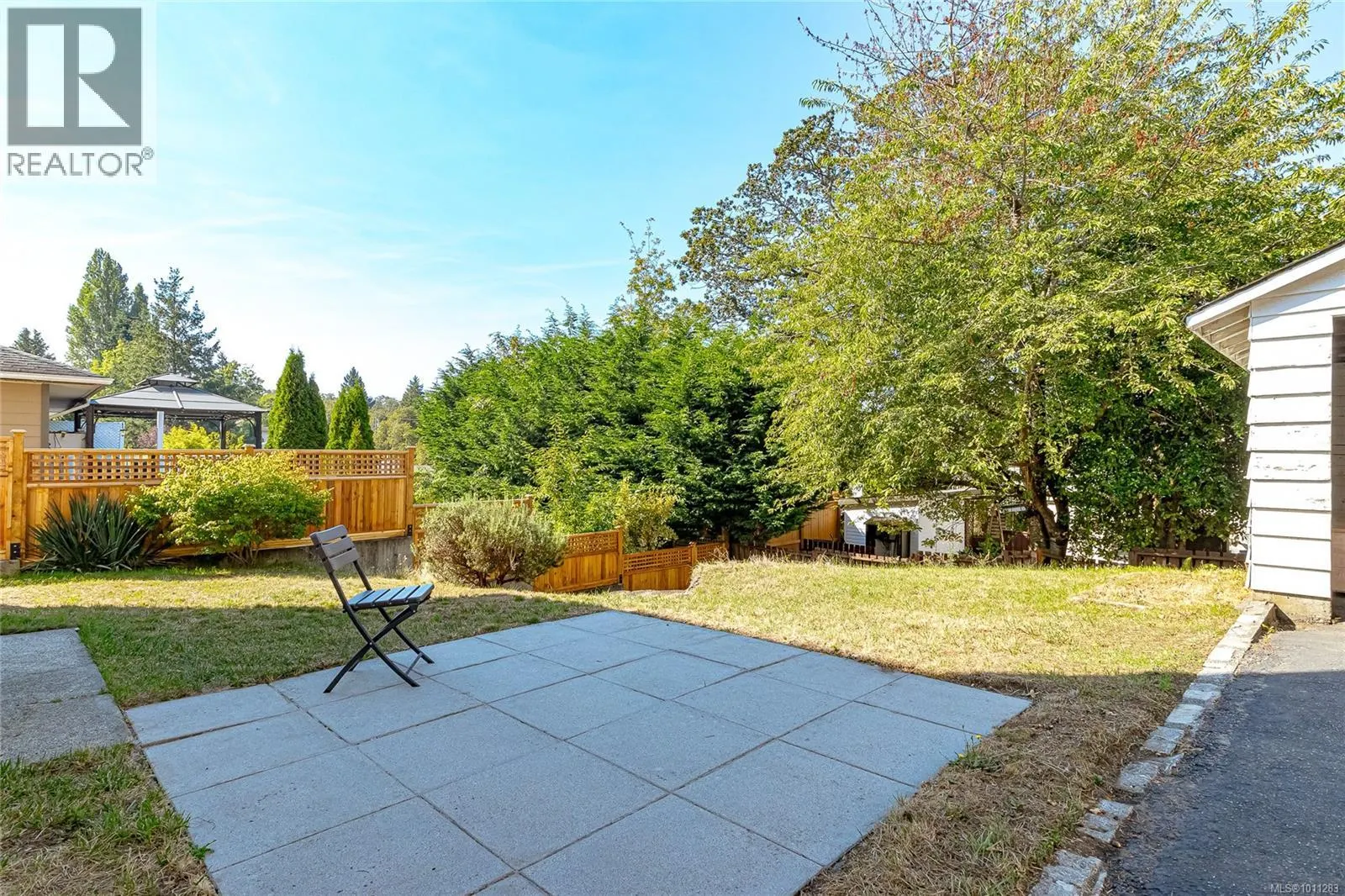 3160 Mars St