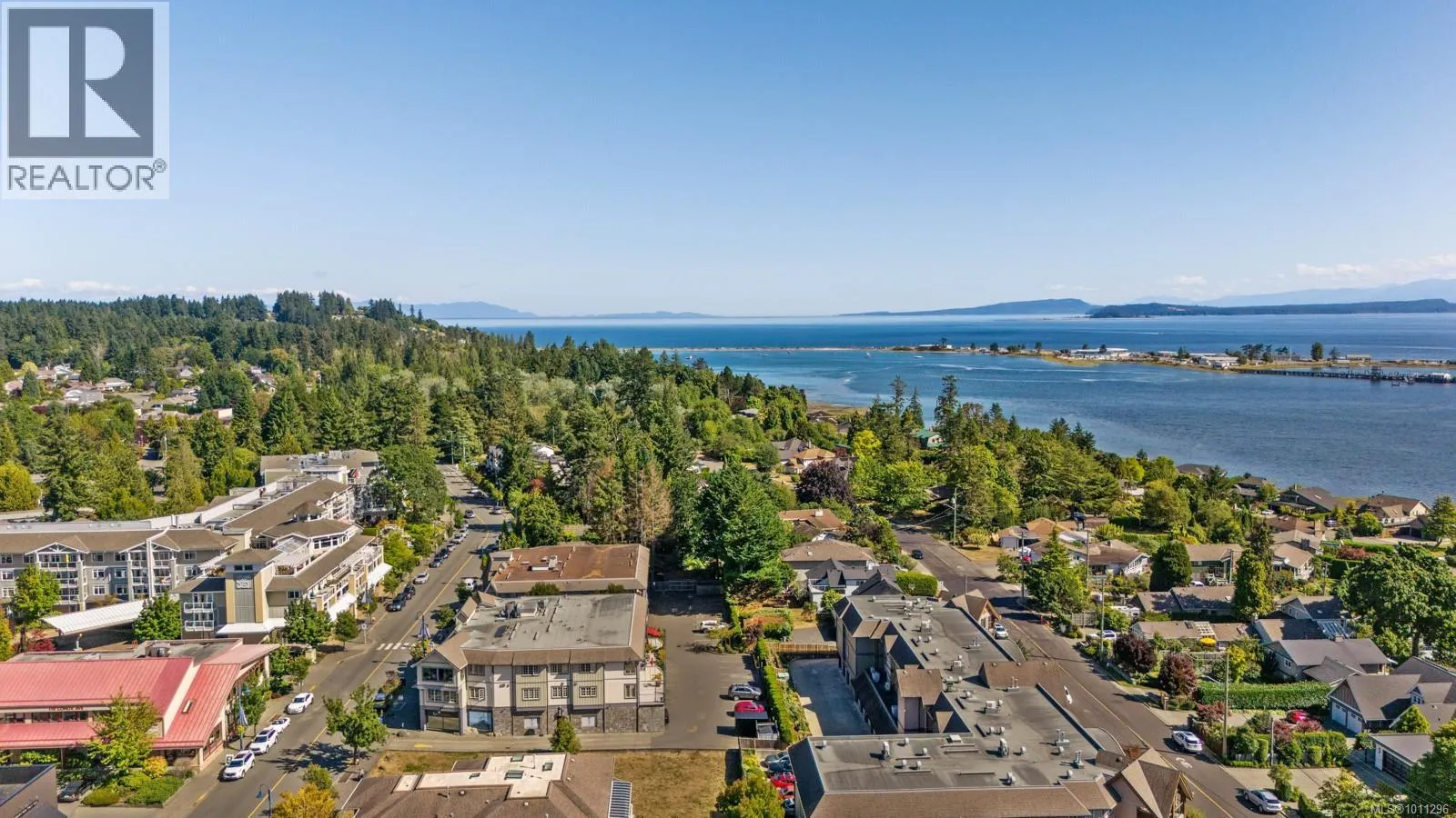 304 1705 Comox Ave