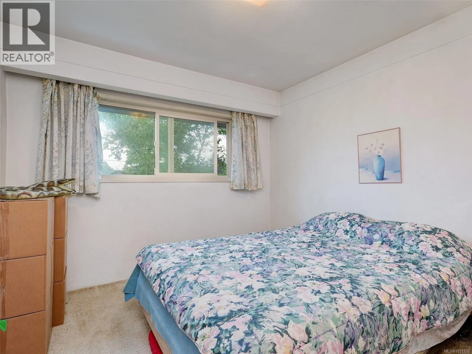 1611 Elm St
