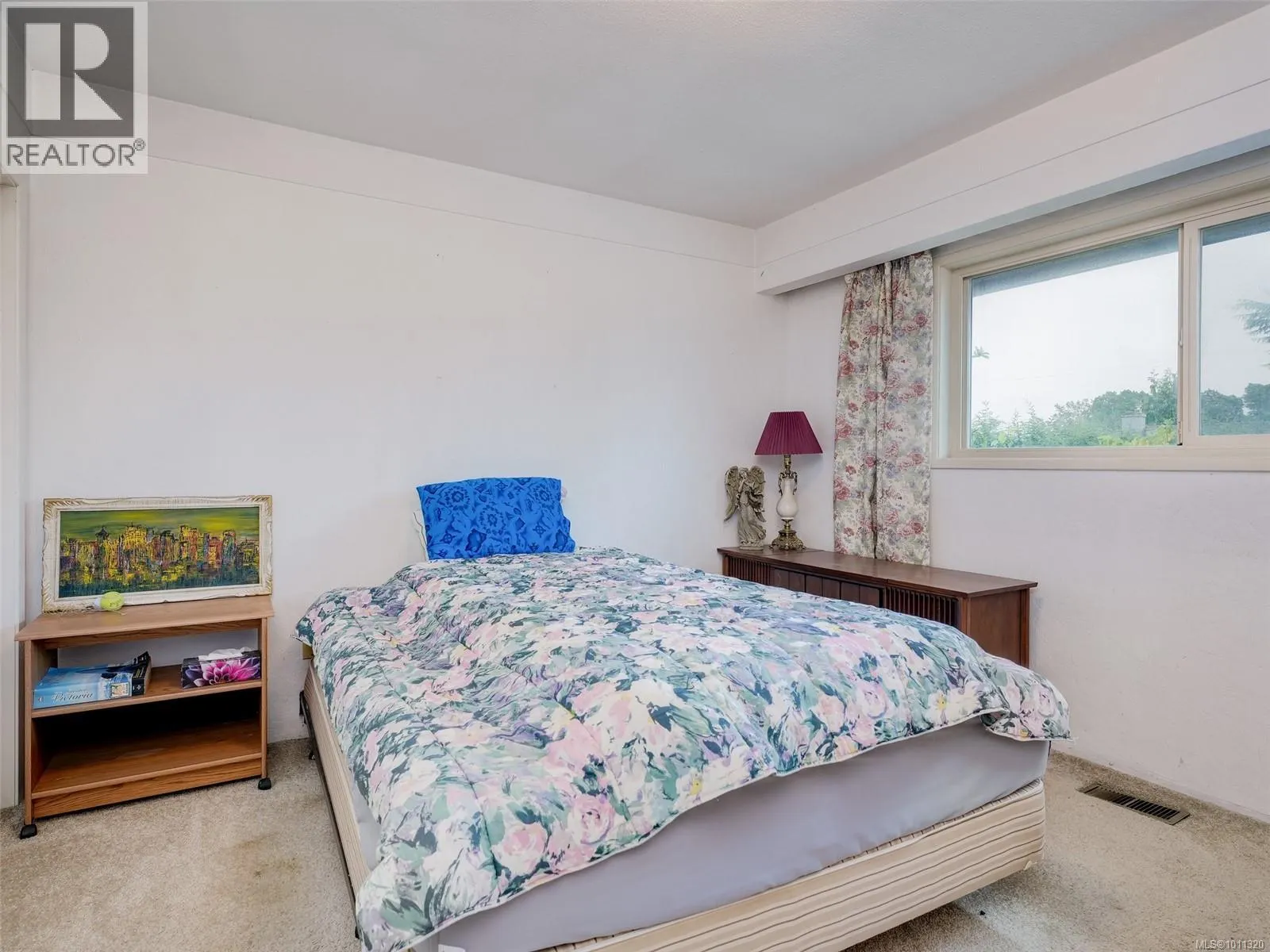 1611 Elm St