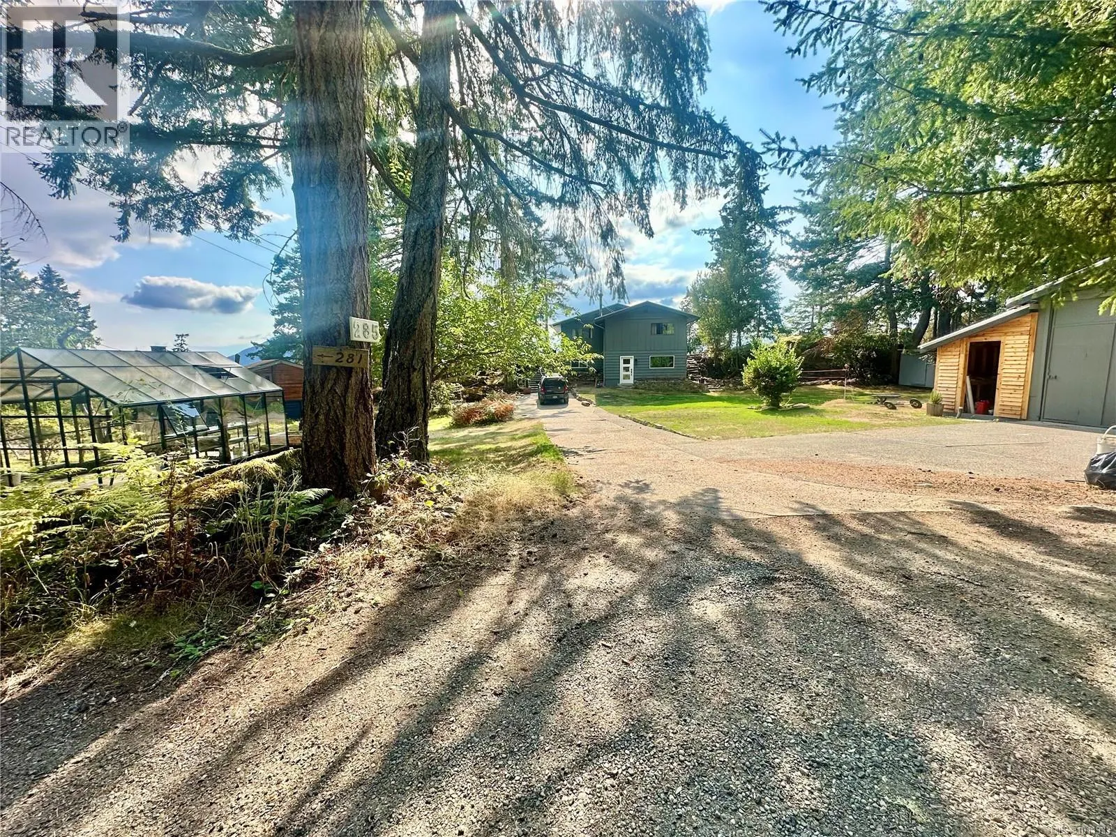 285 Mountain Park Dr