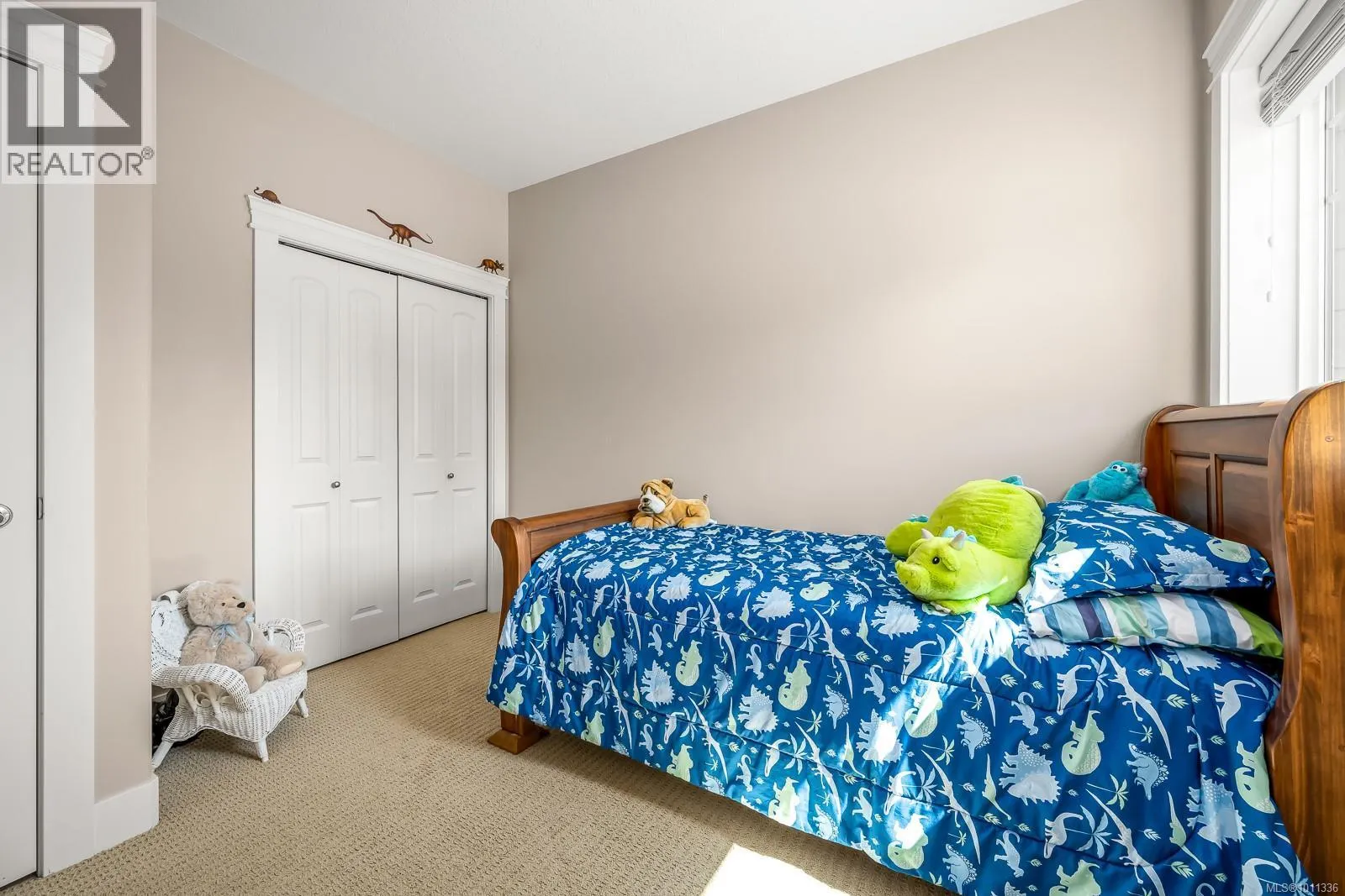 726 Cameleon Dr