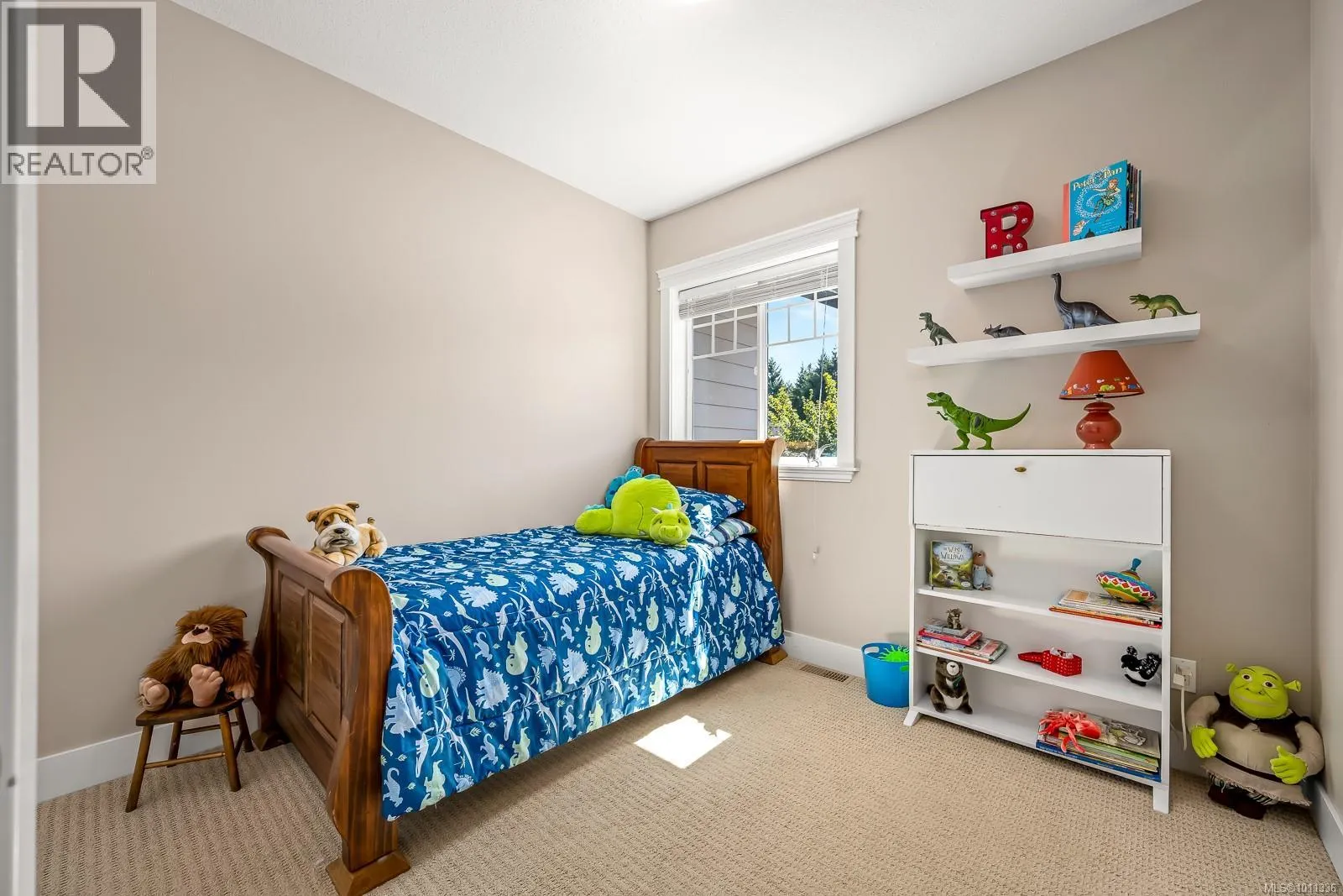 726 Cameleon Dr