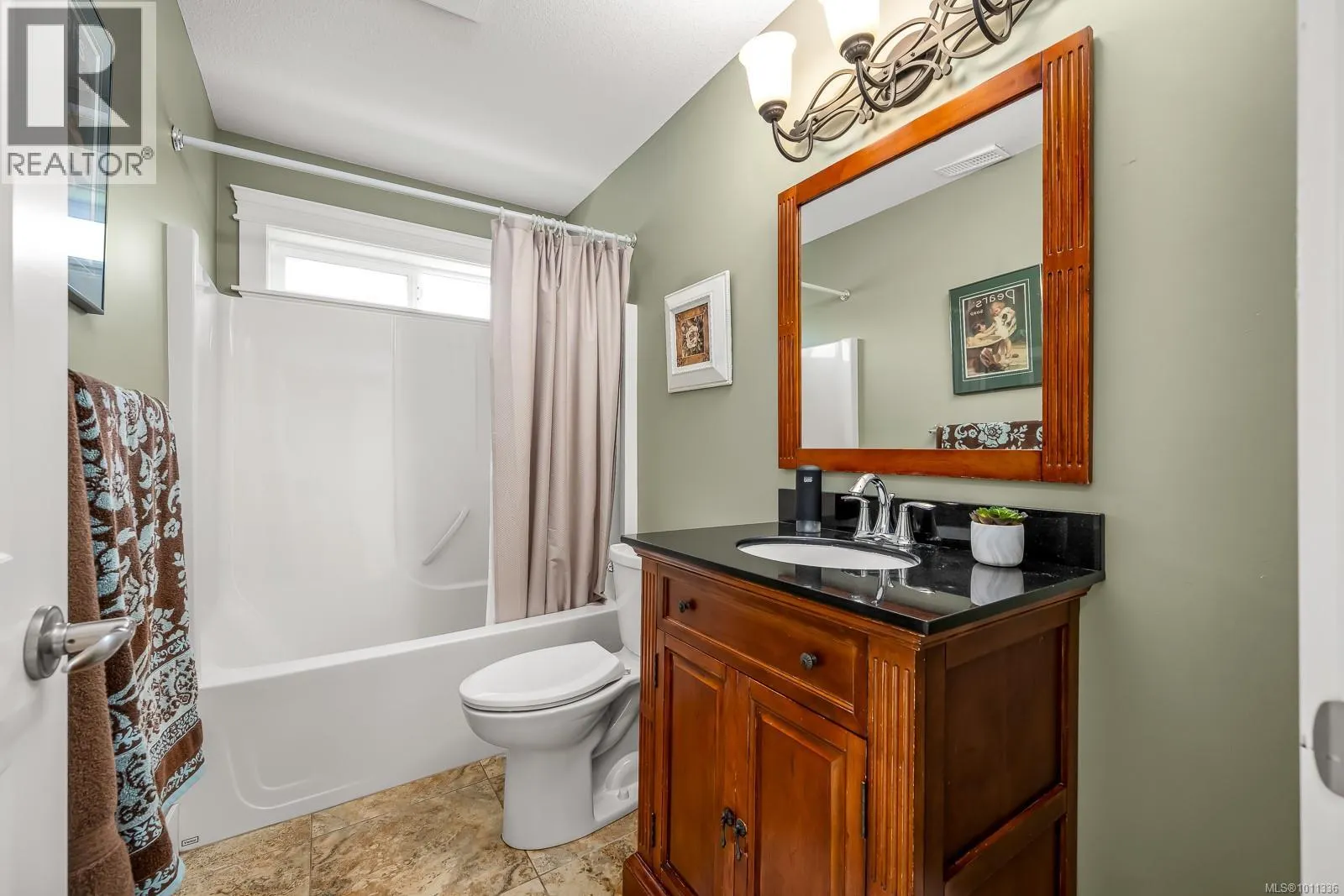 726 Cameleon Dr