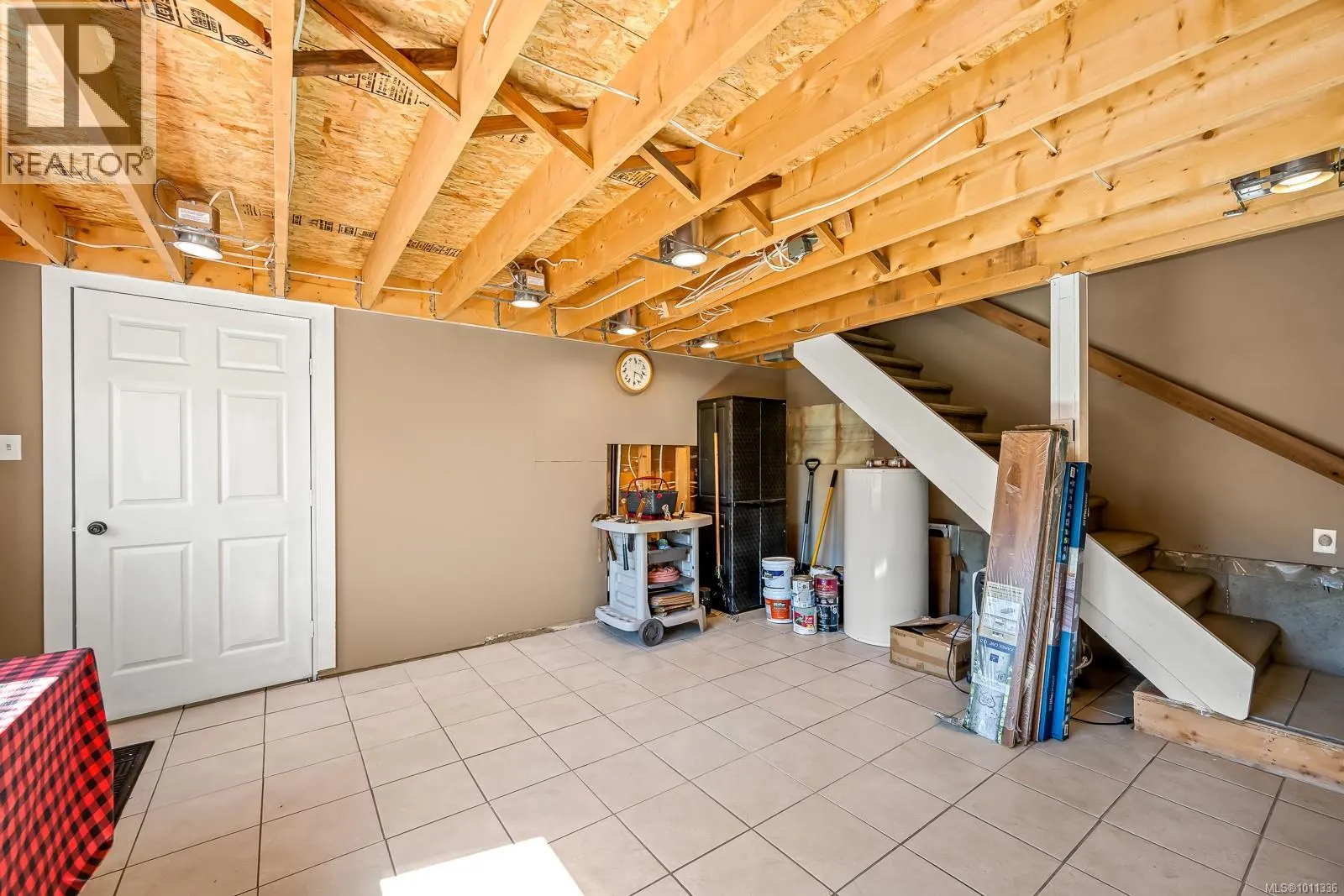726 Cameleon Dr