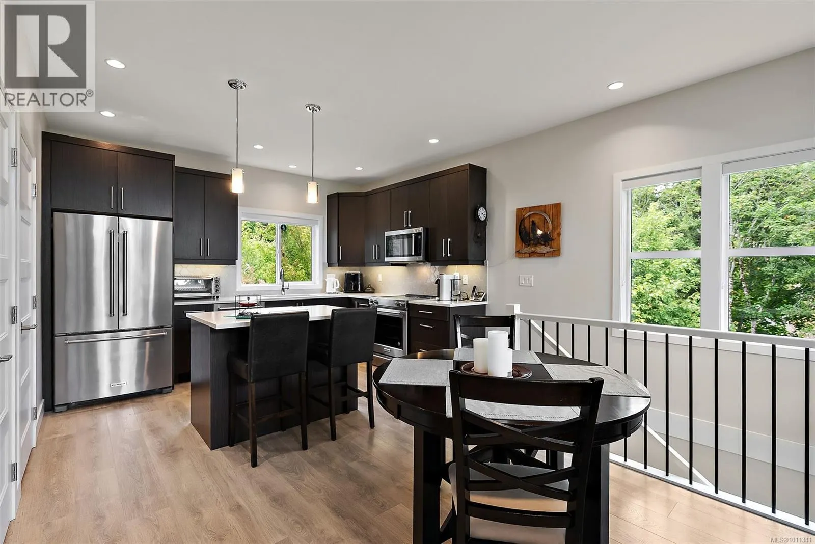 2202 Echo Valley Rise
