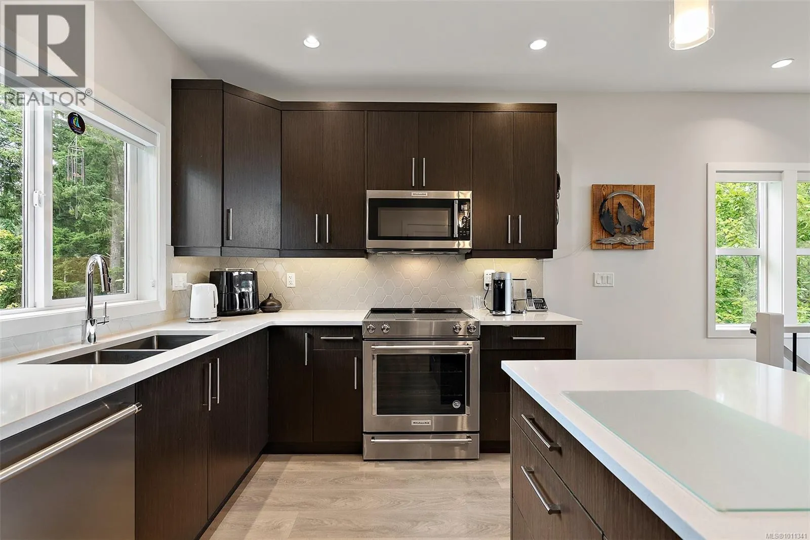 2202 Echo Valley Rise