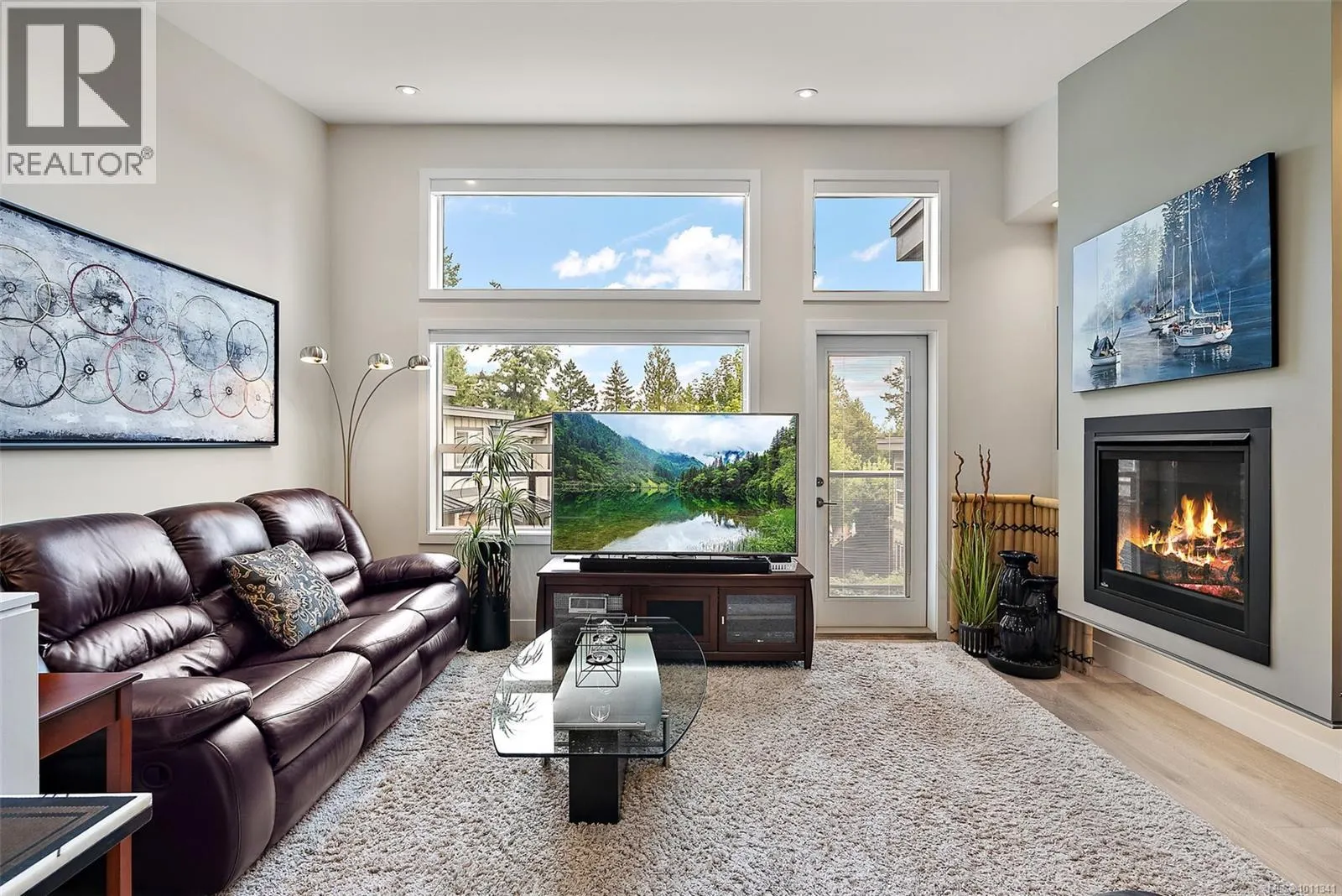 2202 Echo Valley Rise