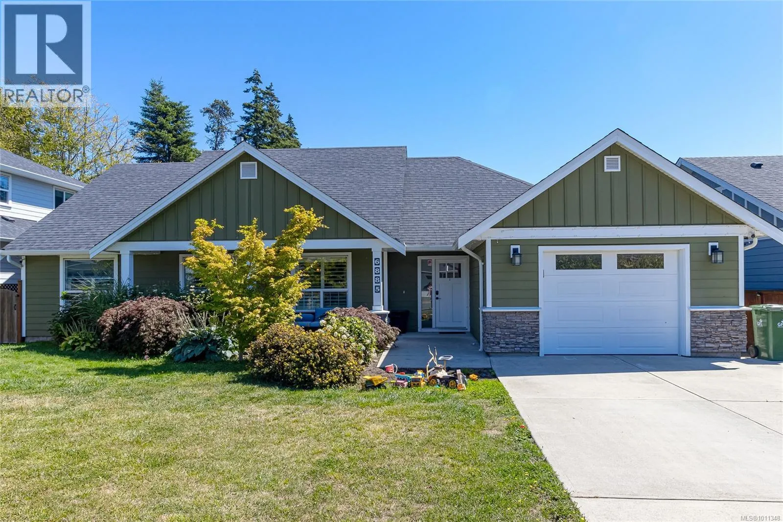 6885 Laura's Lane