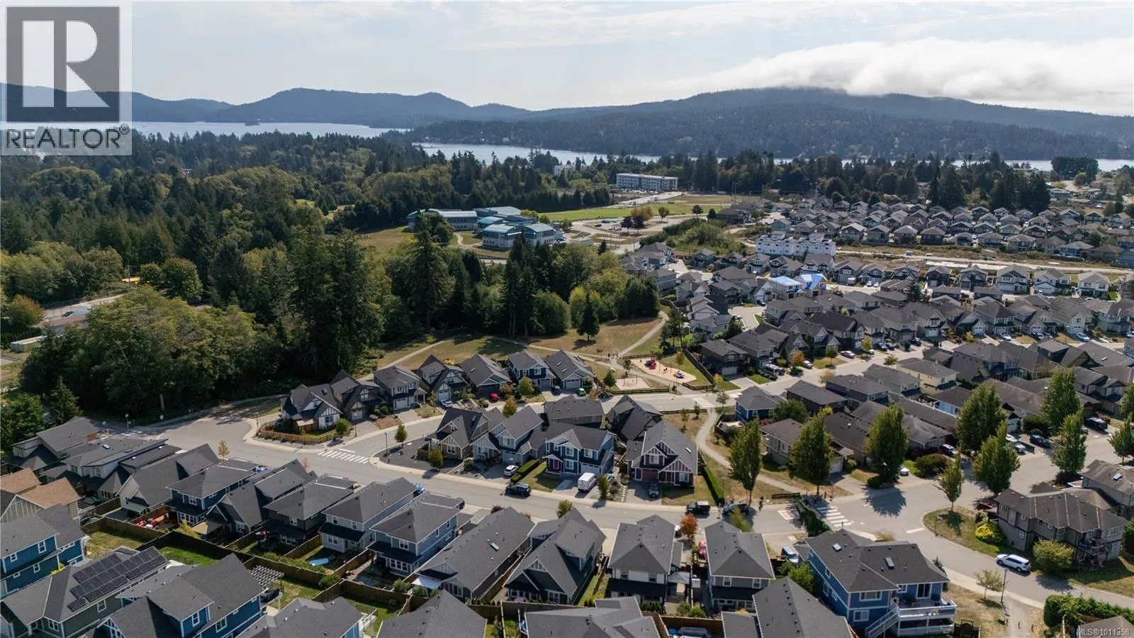 6552 Arranwood Dr
