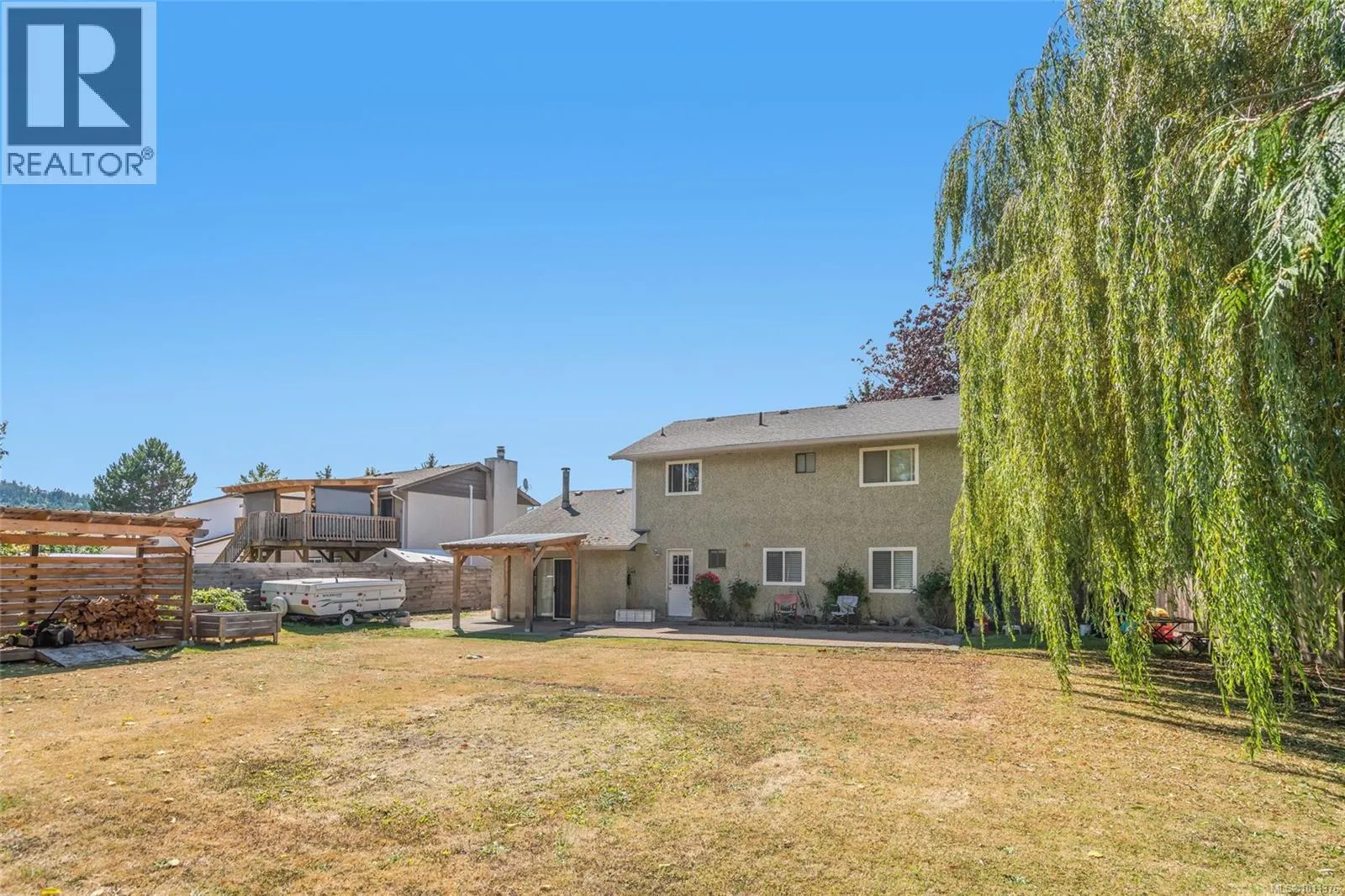 338 McKinnon St