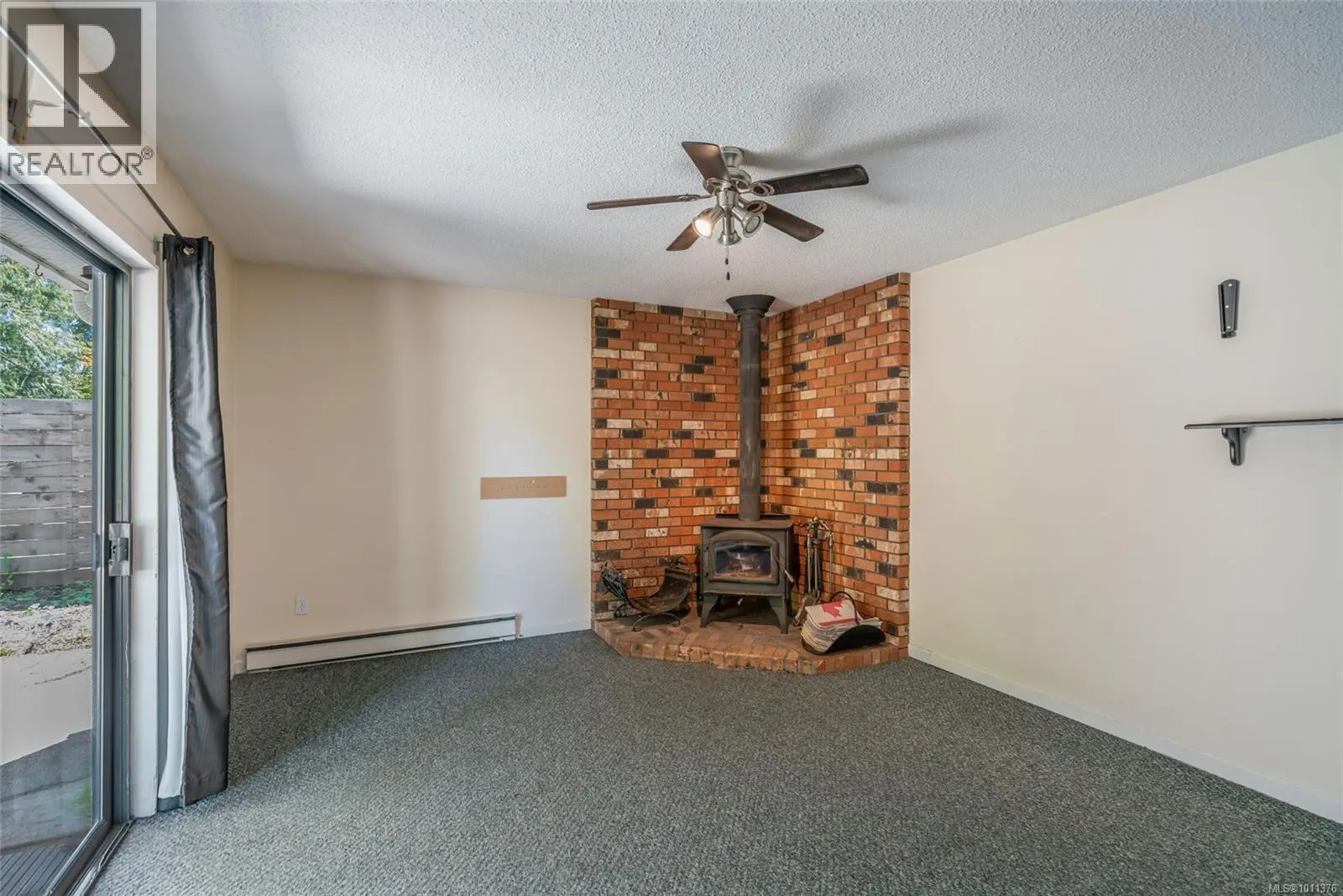 338 McKinnon St