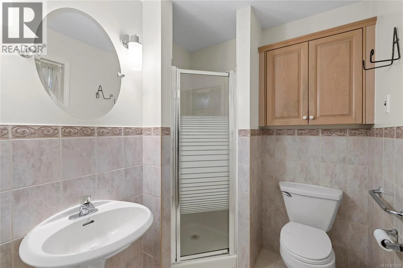 375 Palm Dr