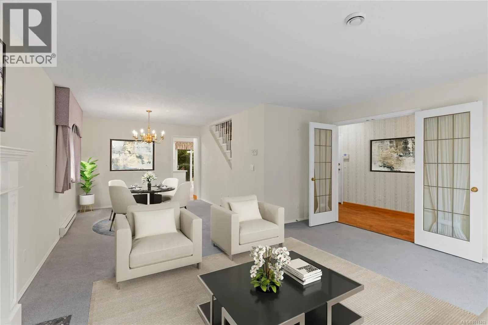 375 Palm Dr