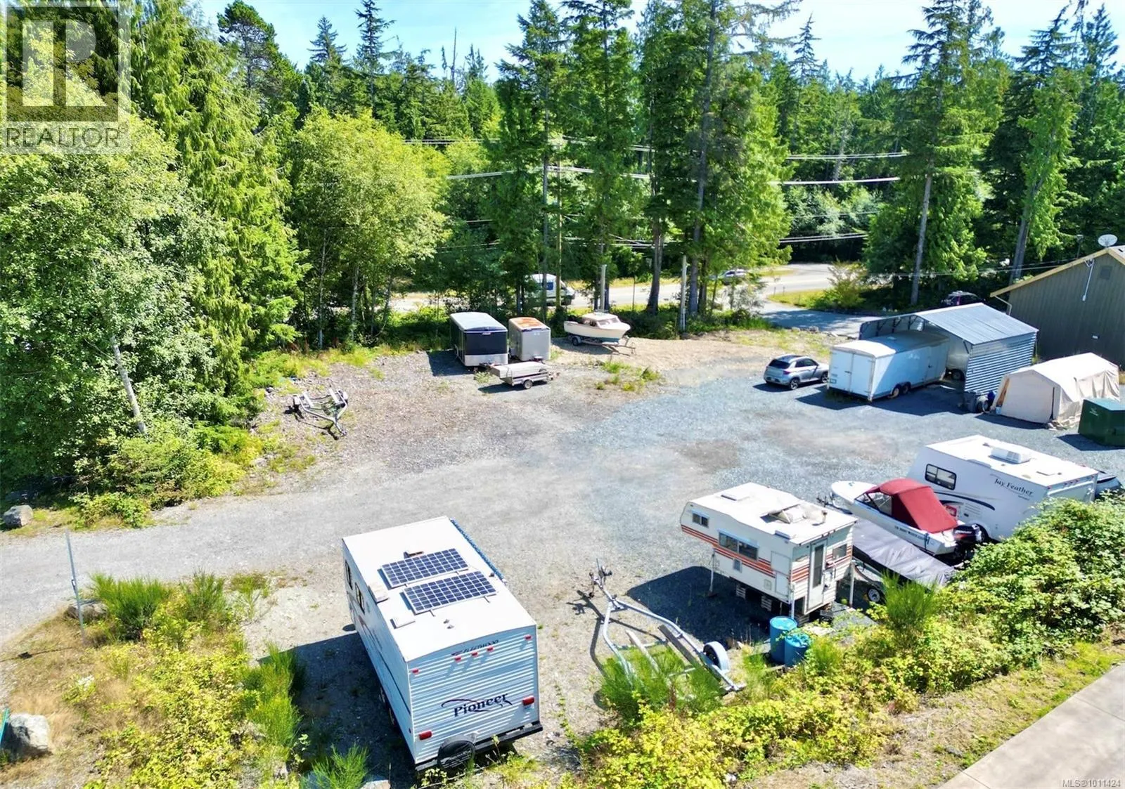 699 Industrial Way