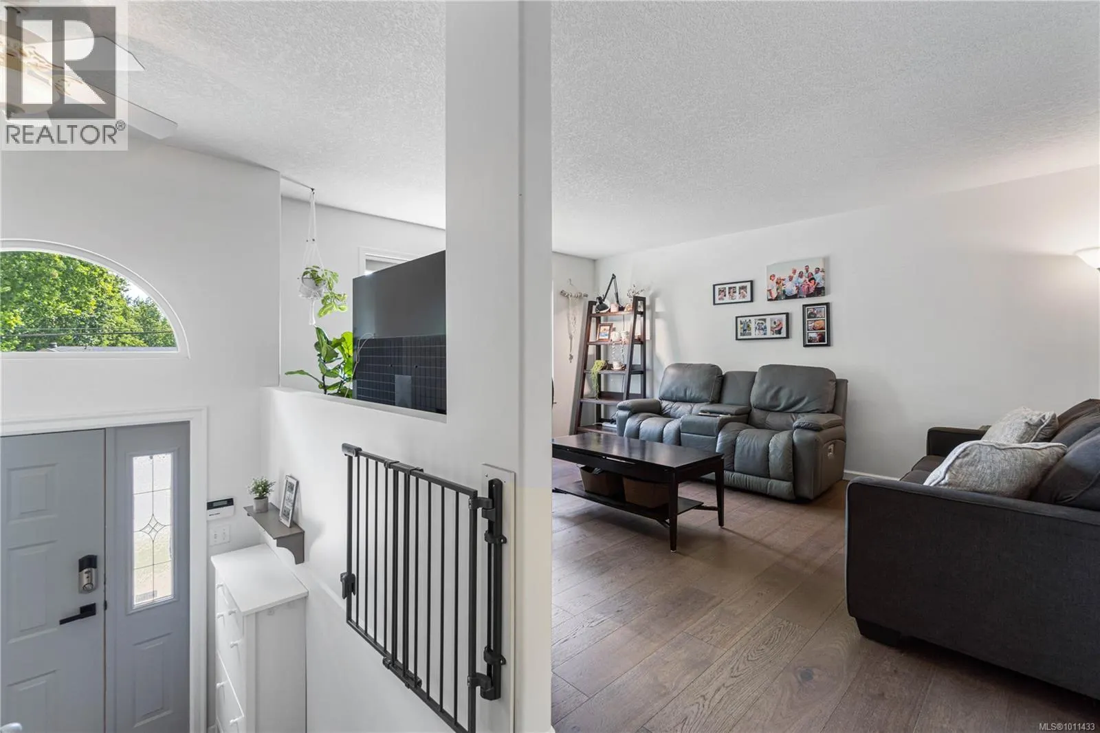673 Howard Ave
