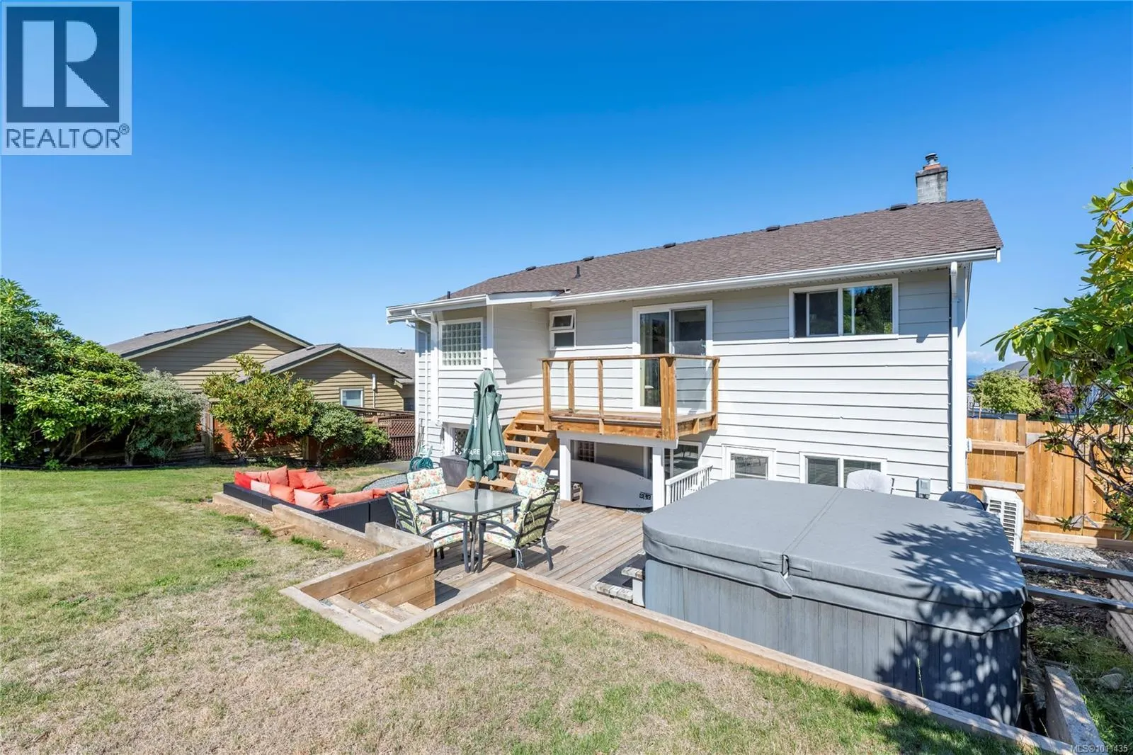 6255 Sechelt Dr