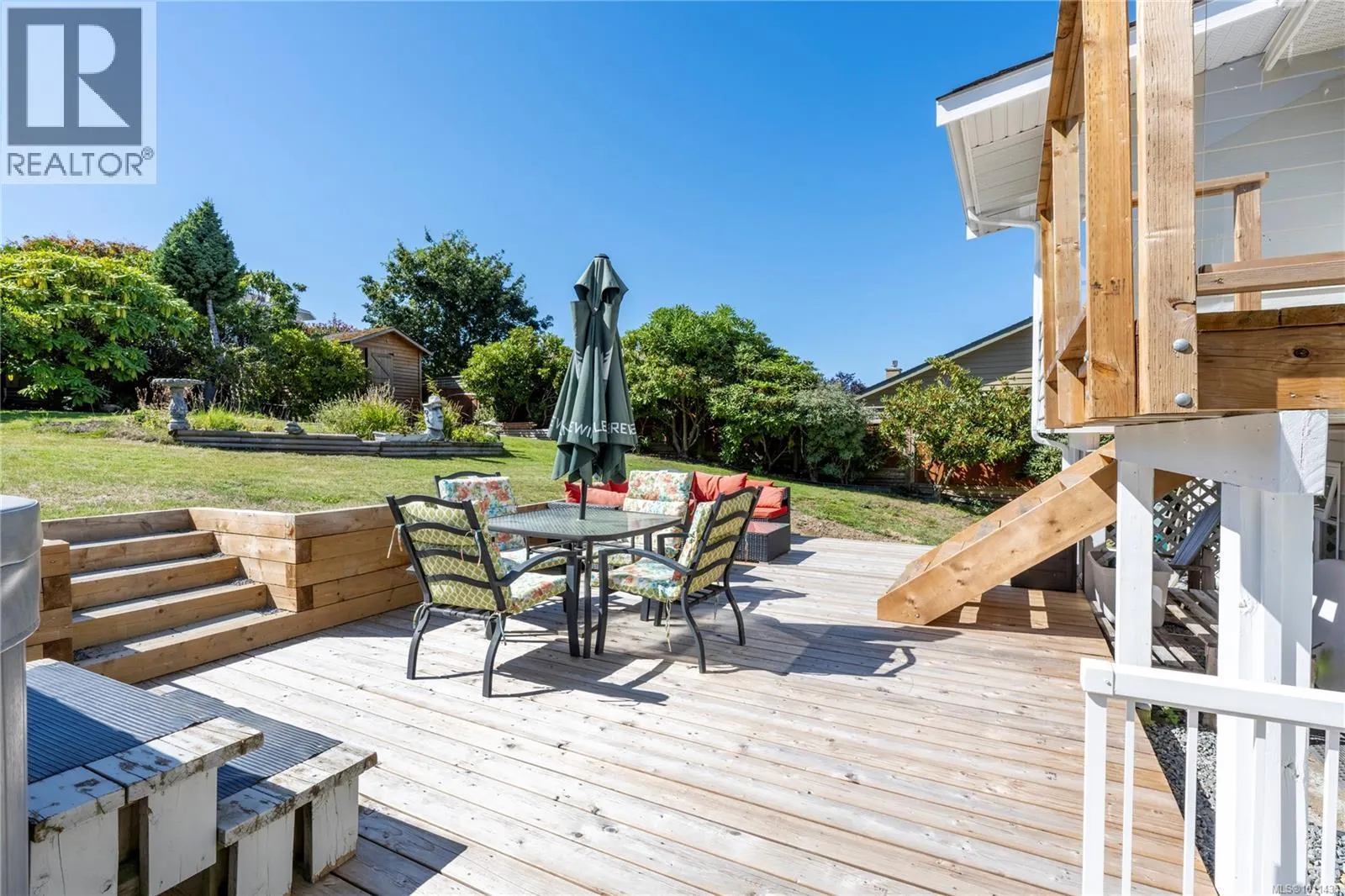 6255 Sechelt Dr