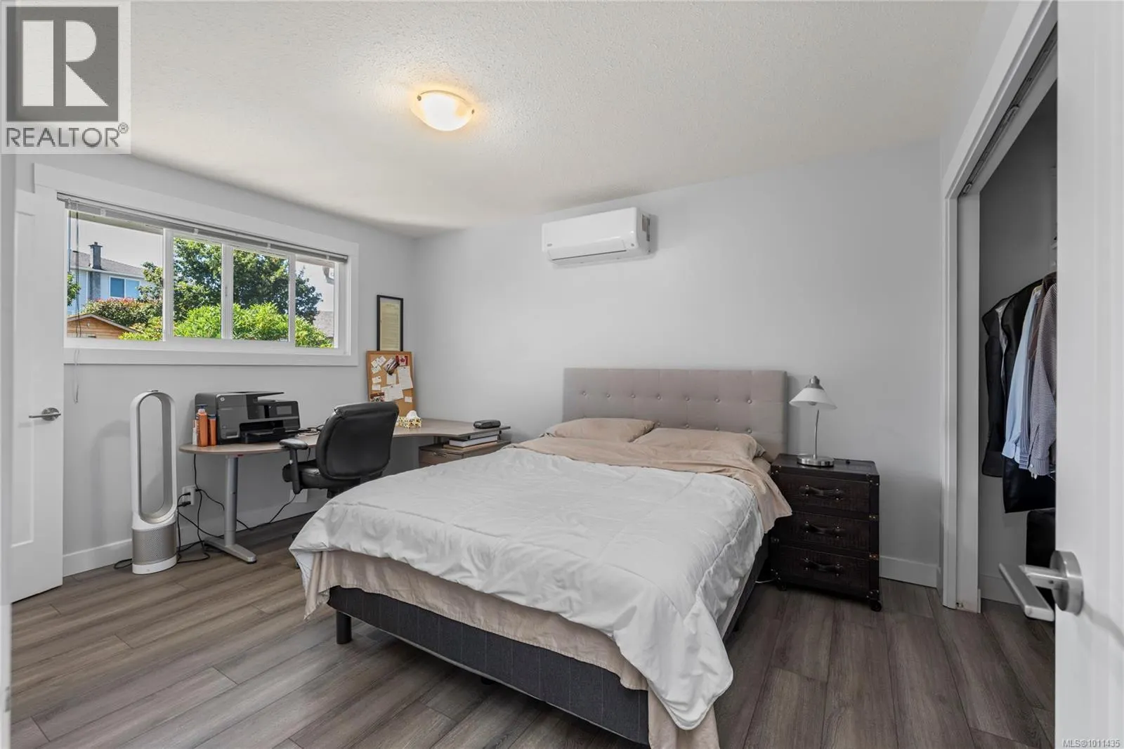 6255 Sechelt Dr