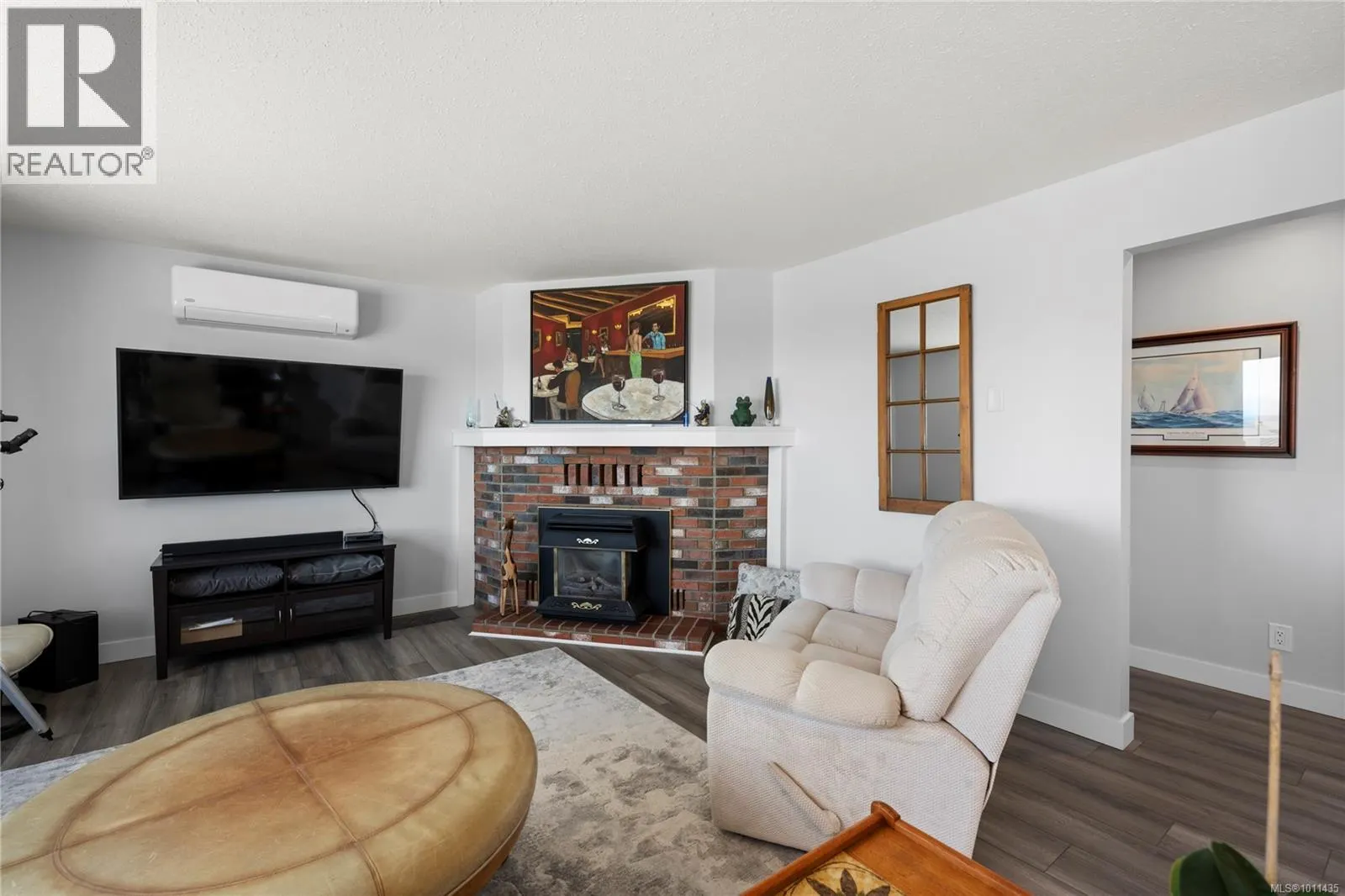6255 Sechelt Dr