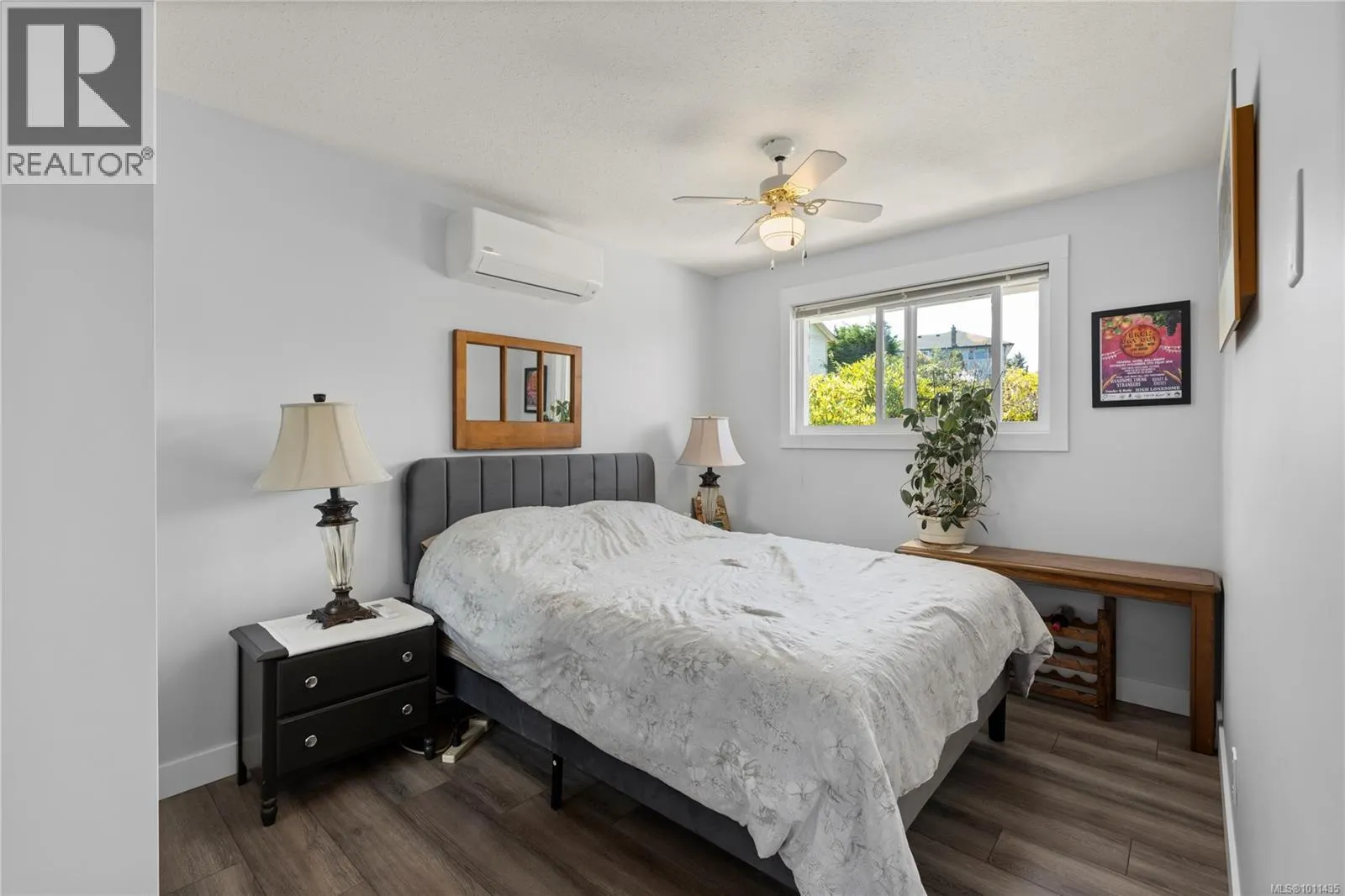 6255 Sechelt Dr