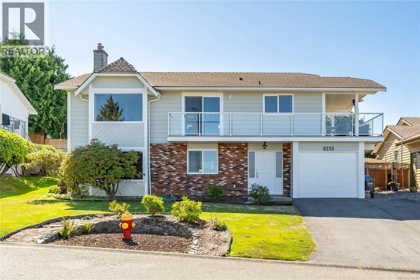 6255 Sechelt Dr