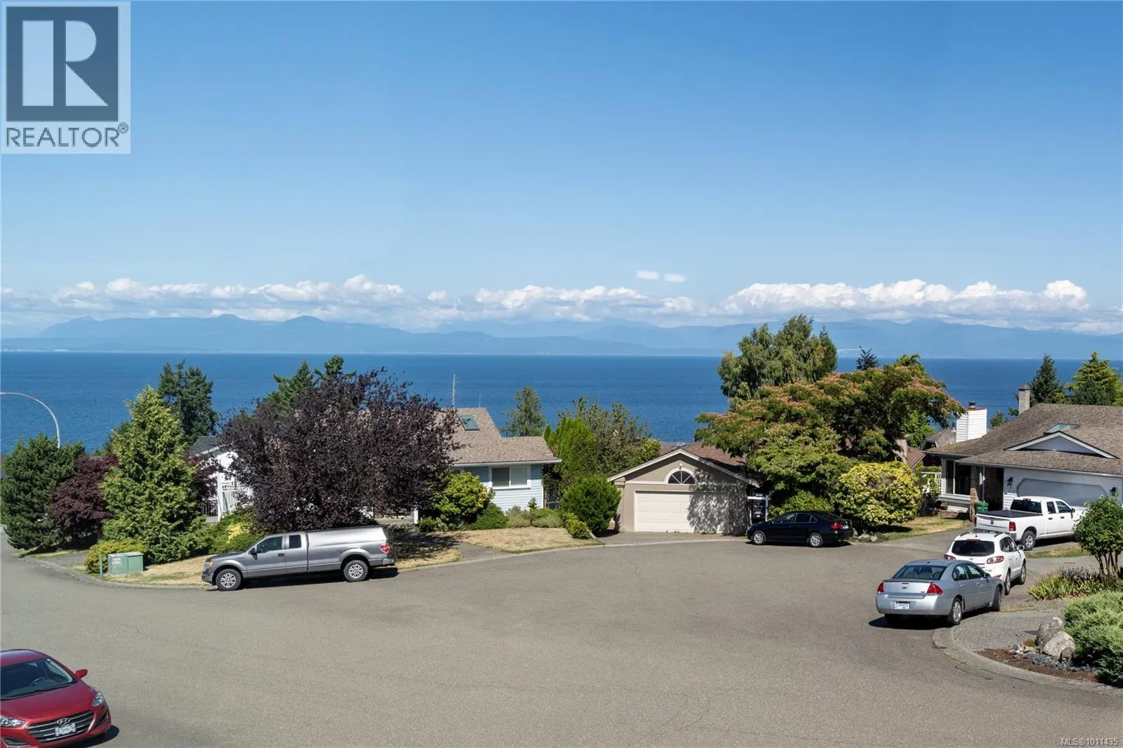 6255 Sechelt Dr