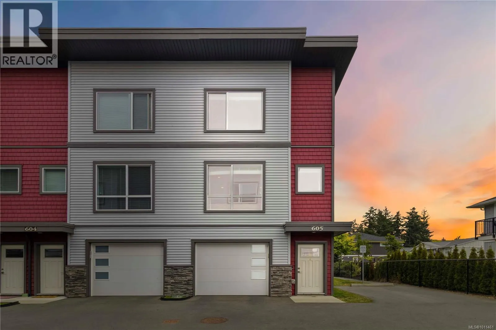 605 3351 Luxton Rd