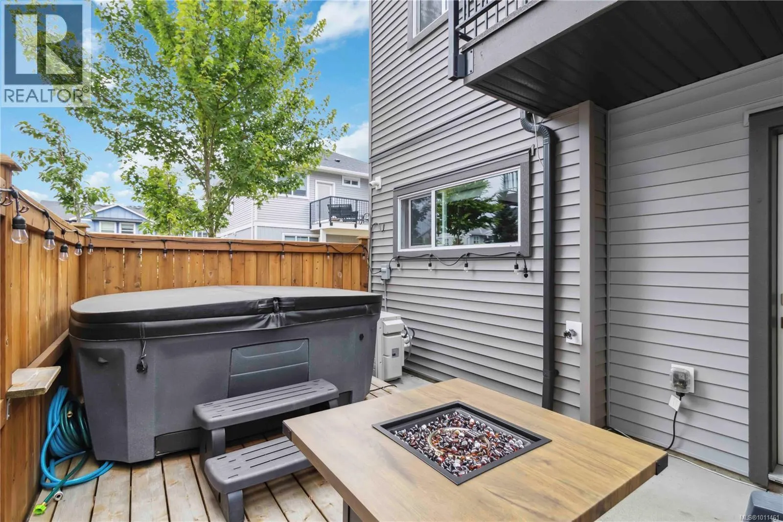 605 3351 Luxton Rd