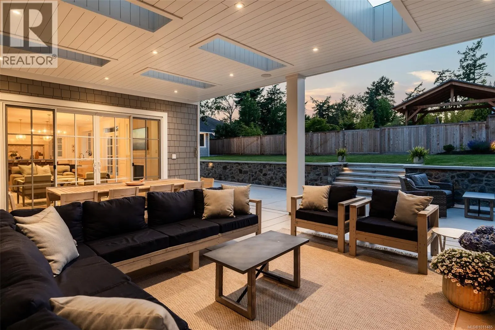 3950 Sequoia Pl