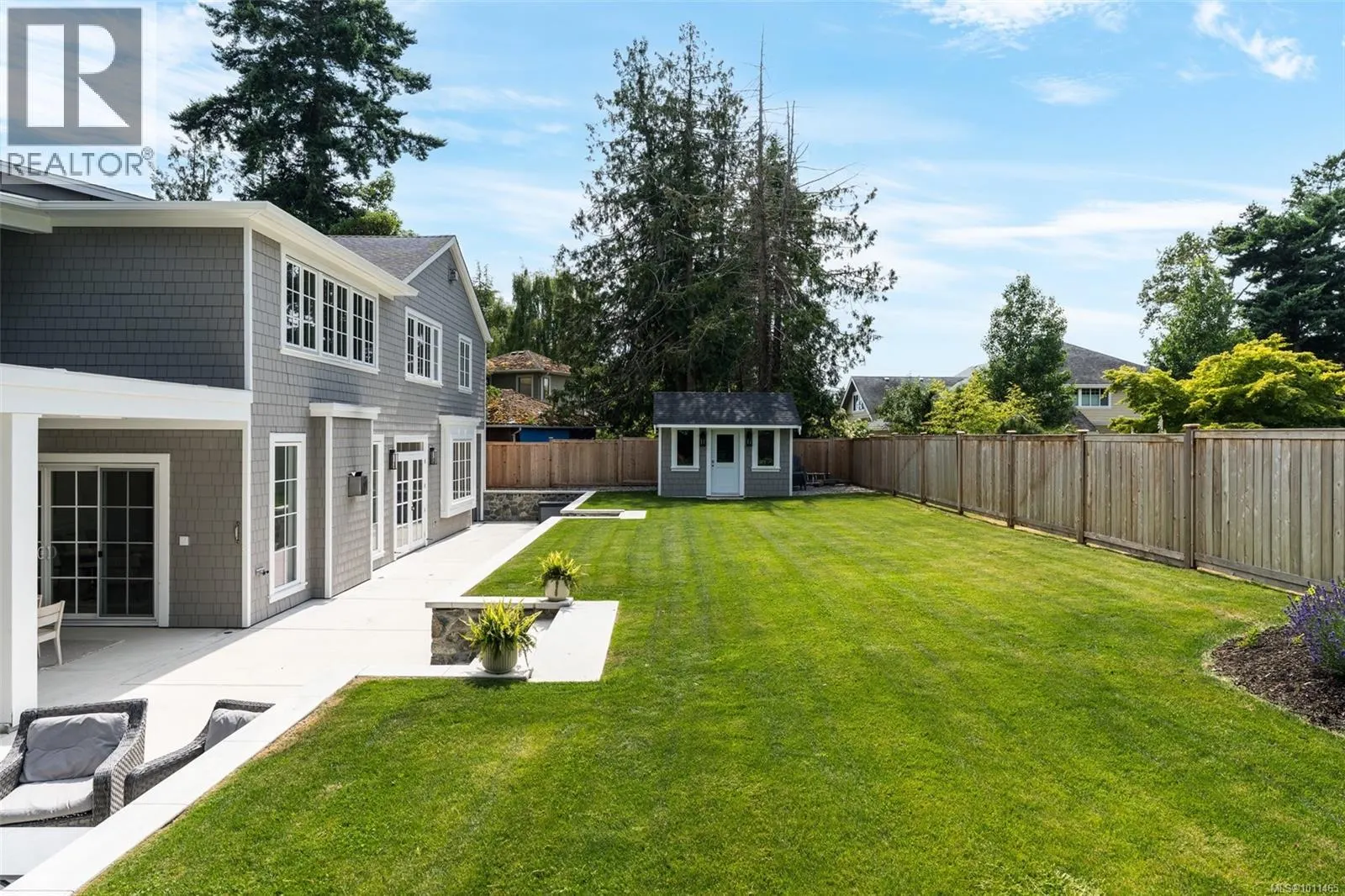 3950 Sequoia Pl