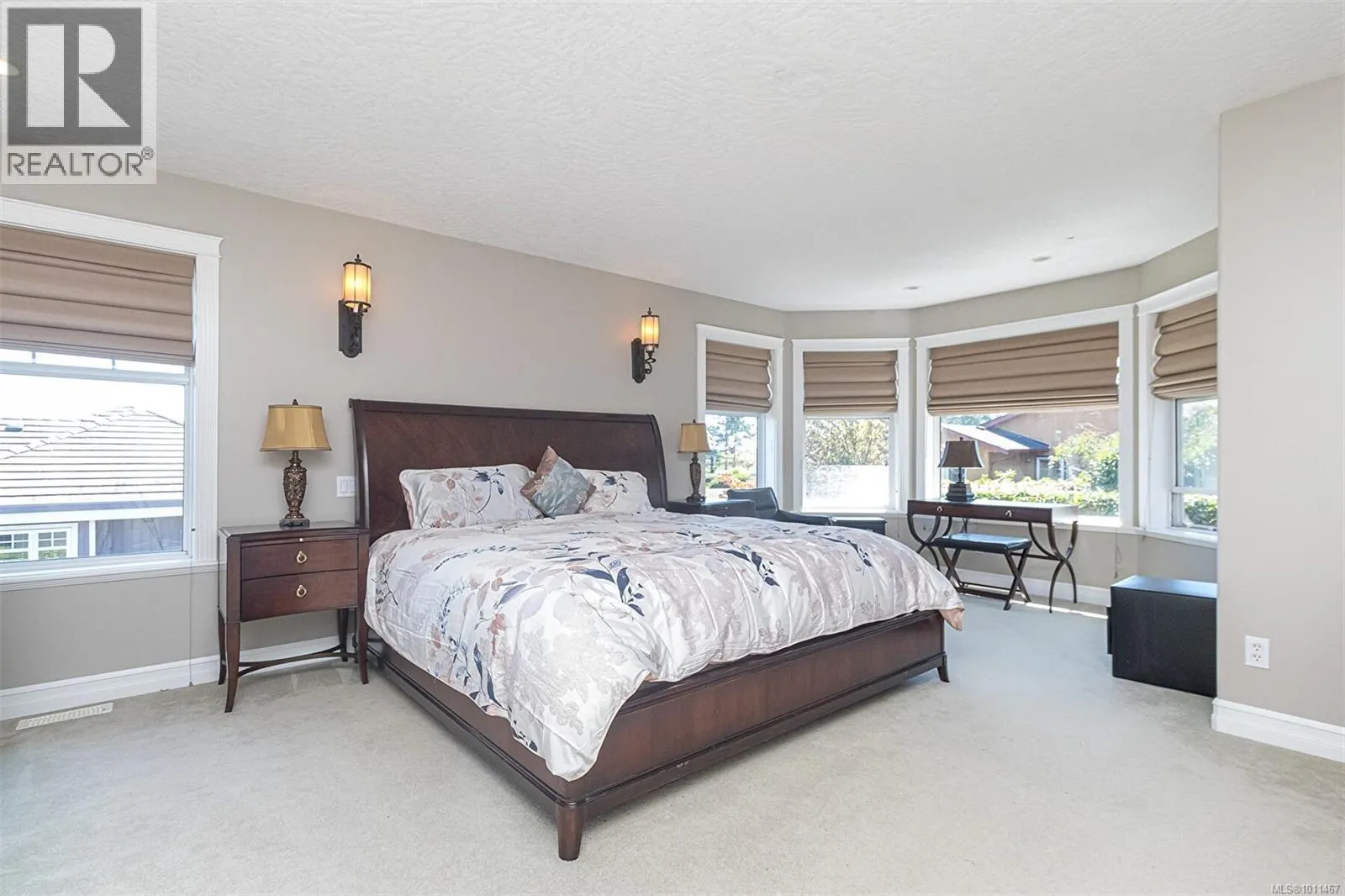 4566 Gordon Point Dr