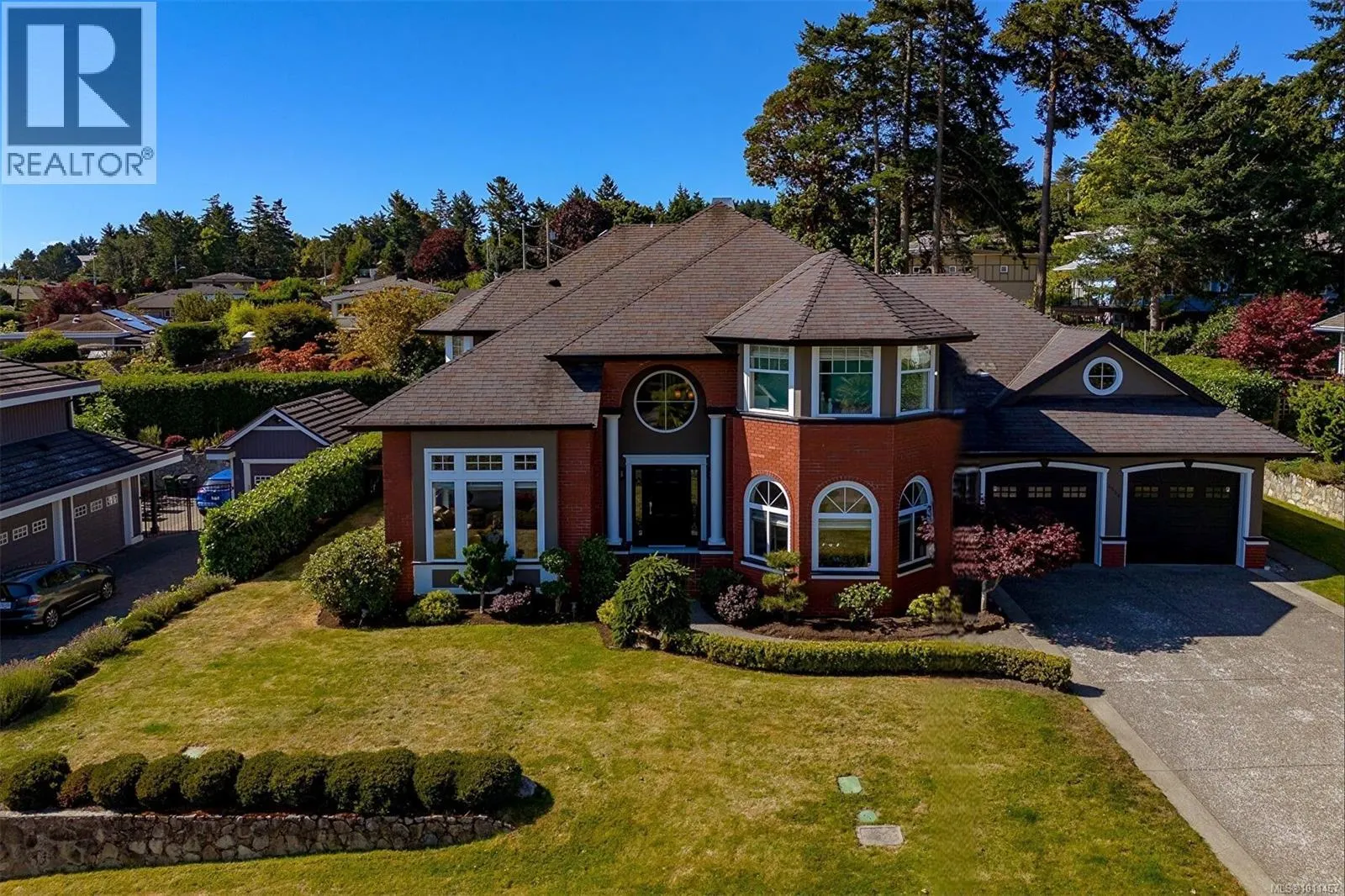 4566 Gordon Point Dr